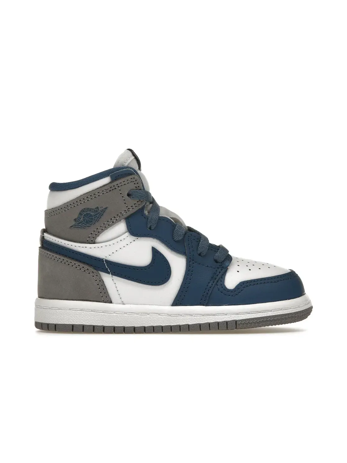 Детские кроссовки для мальчиков высокие с перфорированным носком Jordan 1 Retro High OG — изображение 1 из 4
