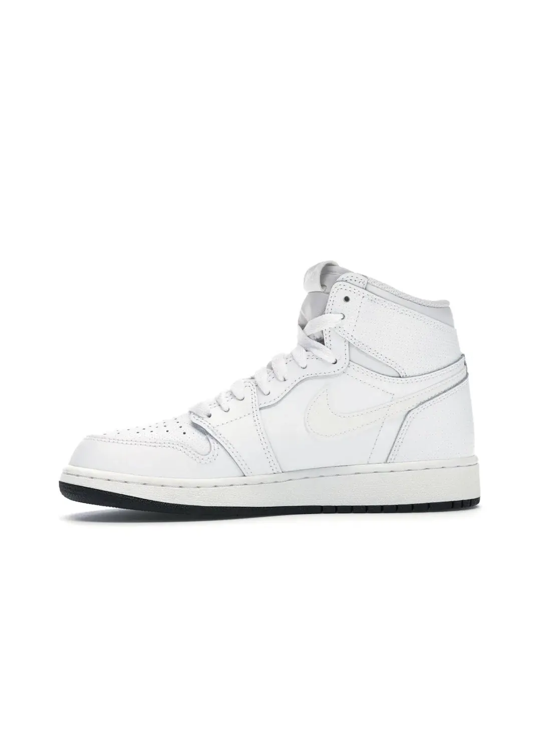 Детские кроссовки с перфорацией Jordan 1 Retro High Jordan — изображение 3 из 4, белый/черный-белый