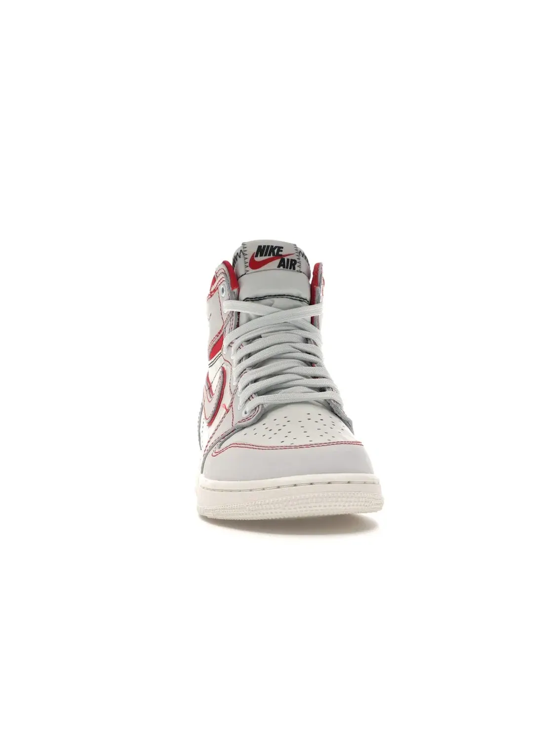 Детские кроссовки с кожаным верхом Jordan 1 Retro High — изображение 2 из 4, черный--красный-красный