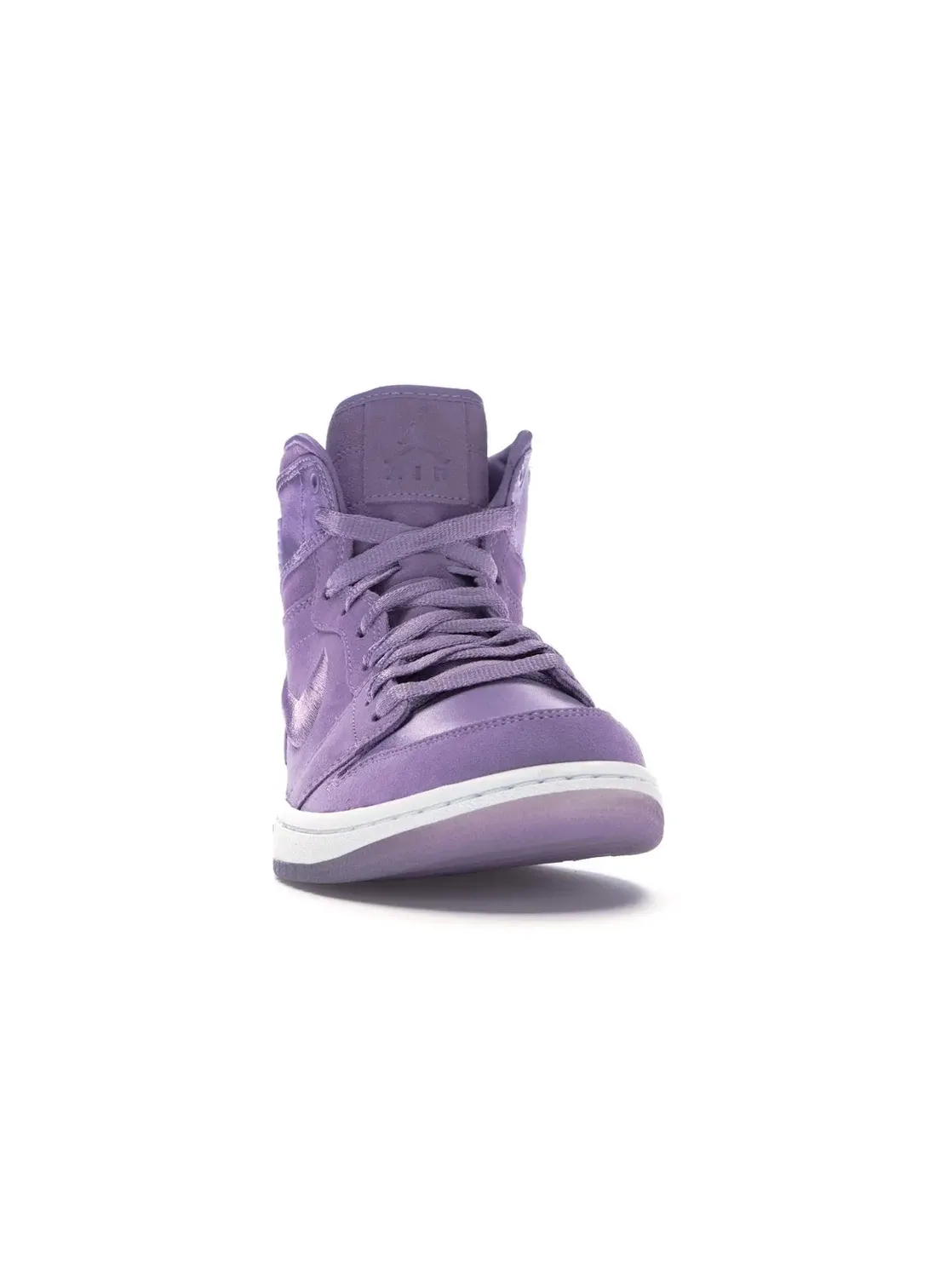 Женские кроссовки из премиальных материалов с моделью Jordan 1 Retro High от Jordan — изображение 2 из 4