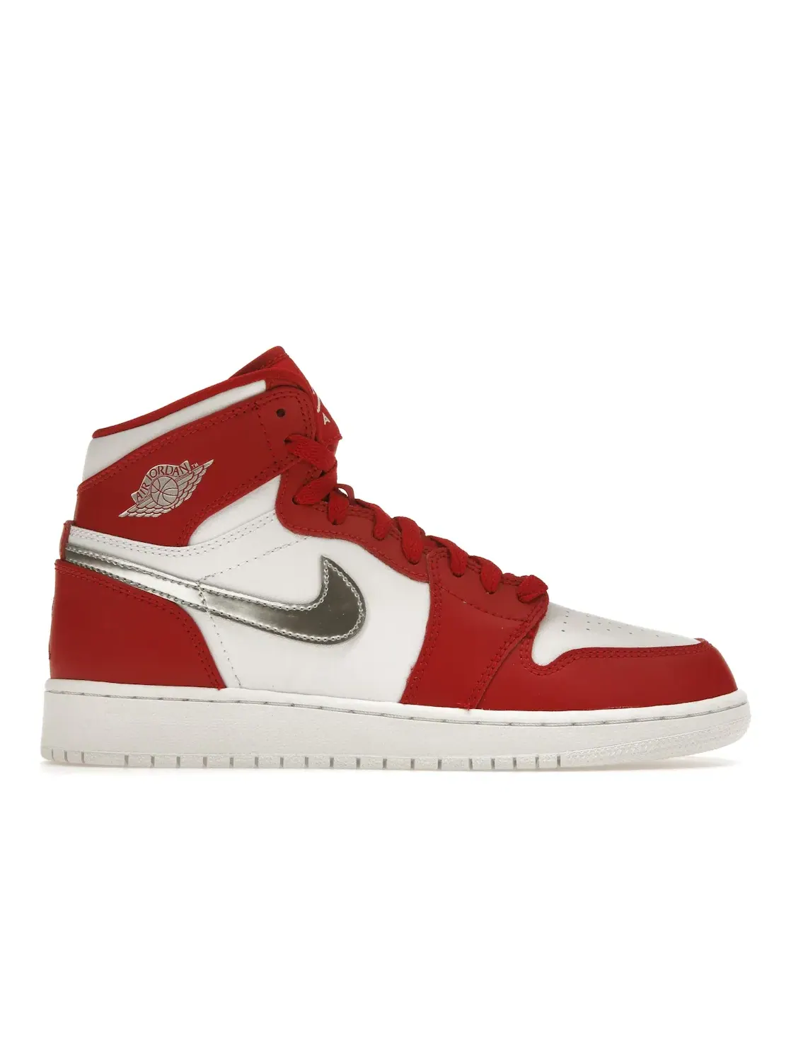 Детские кроссовки Lifestyle Jordan 1 Retro High Jordan — изображение 1 из 4