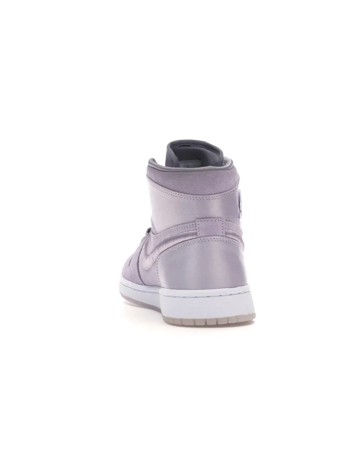 Женские кроссовки для повседневной носки с атласным верхом Jordan 1 Retro High — изображение 4 из 4
