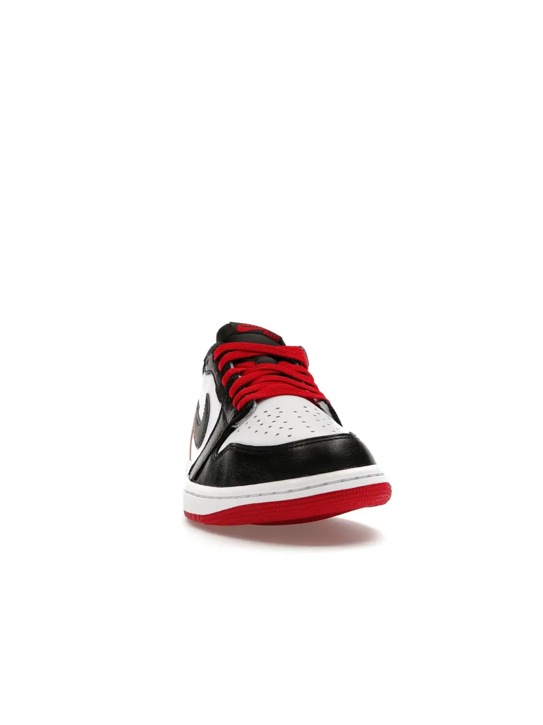 Мужские кроссовки Lifestyle с комбинированной кожей Jordan 1 Retro Low OG Jordan — изображение 2 из 4, белый/черный/красный
