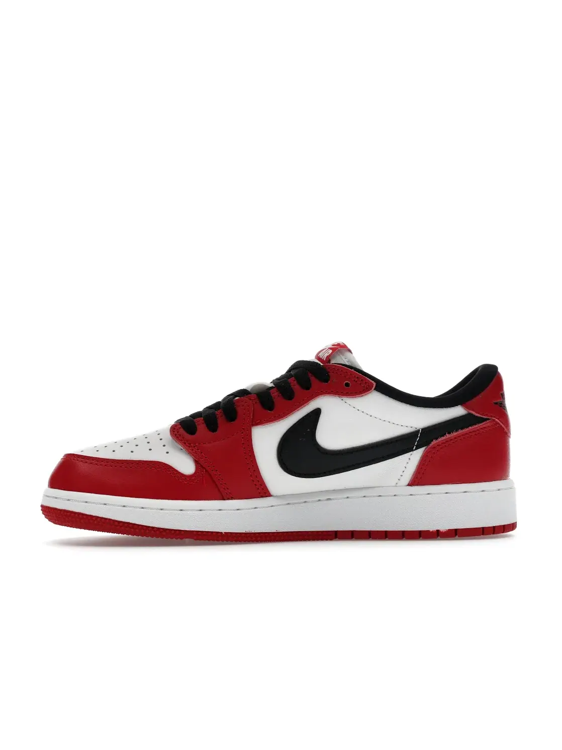 Детские кроссовки Lifestyle с классическим дизайном Jordan 1 Retro Low OG Jordan — изображение 3 из 4, красный/черный/белый
