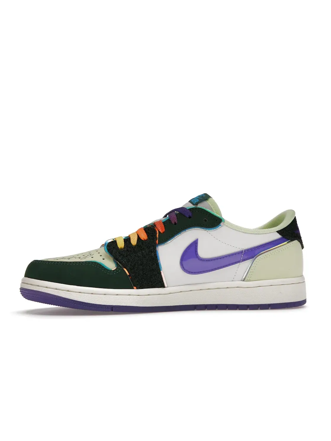 Мужские кроссовки с контрастными вставками Jordan 1 Retro Low OG Jordan — изображение 3 из 4, зеленый/фиолетовый/белый
