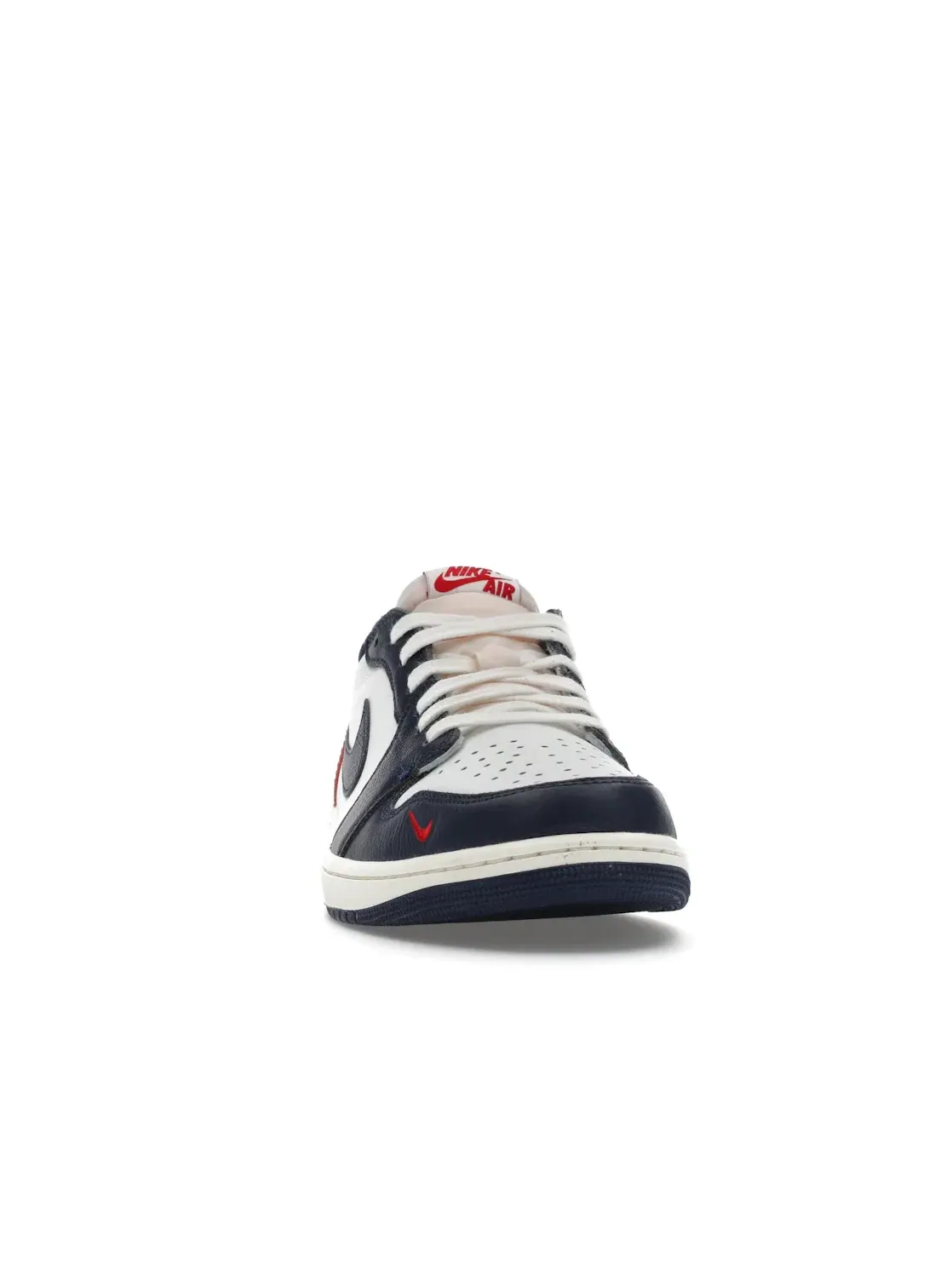 Мужские кроссовки с низким профилем Jordan 1 Retro Low OG Jordan — изображение 2 из 4