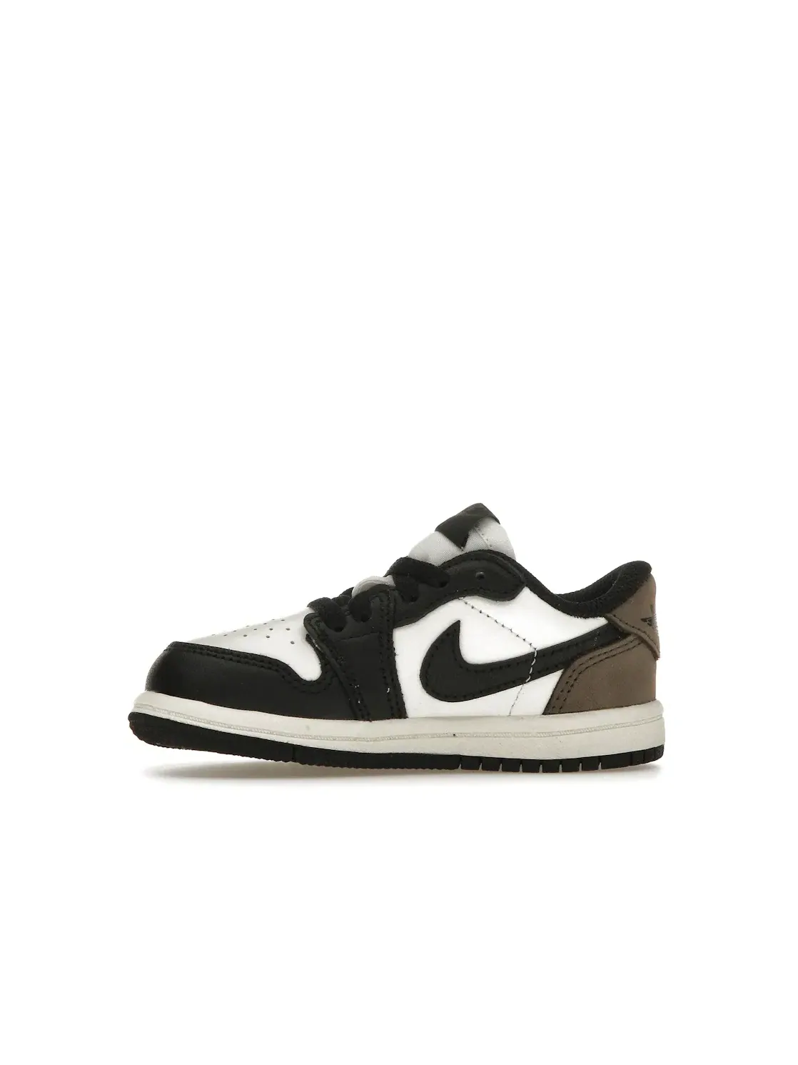 Детские кроссовки Lifestyle с низким профилем Jordan 1 Retro Low OG Mocha — изображение 3 из 4, белый/черный-темный