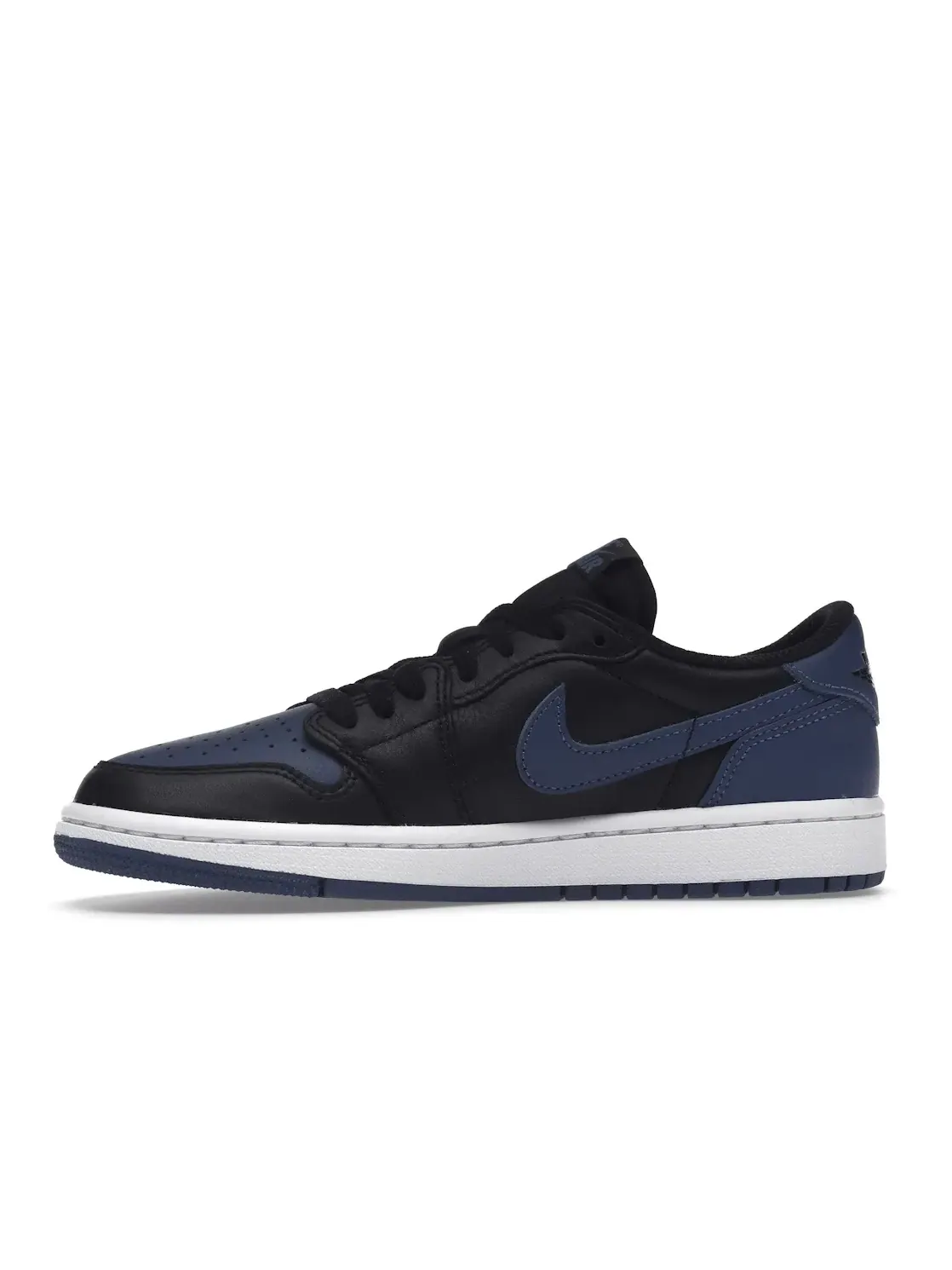 Женские кроссовки Lifestyle с принтом Jordan 1 Retro Low OG Jordan — изображение 3 из 4, черный/темно-синий-белый