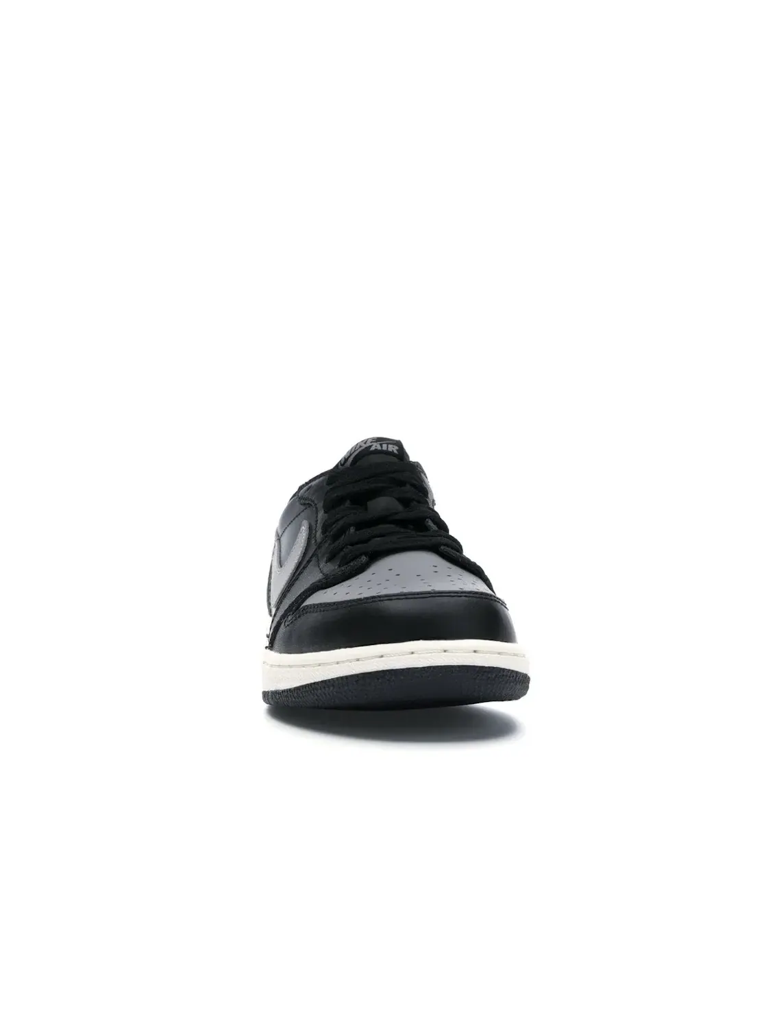 Детские кроссовки Lifestyle Jordan 1 Retro Low Jordan — изображение 2 из 4, черный/серый