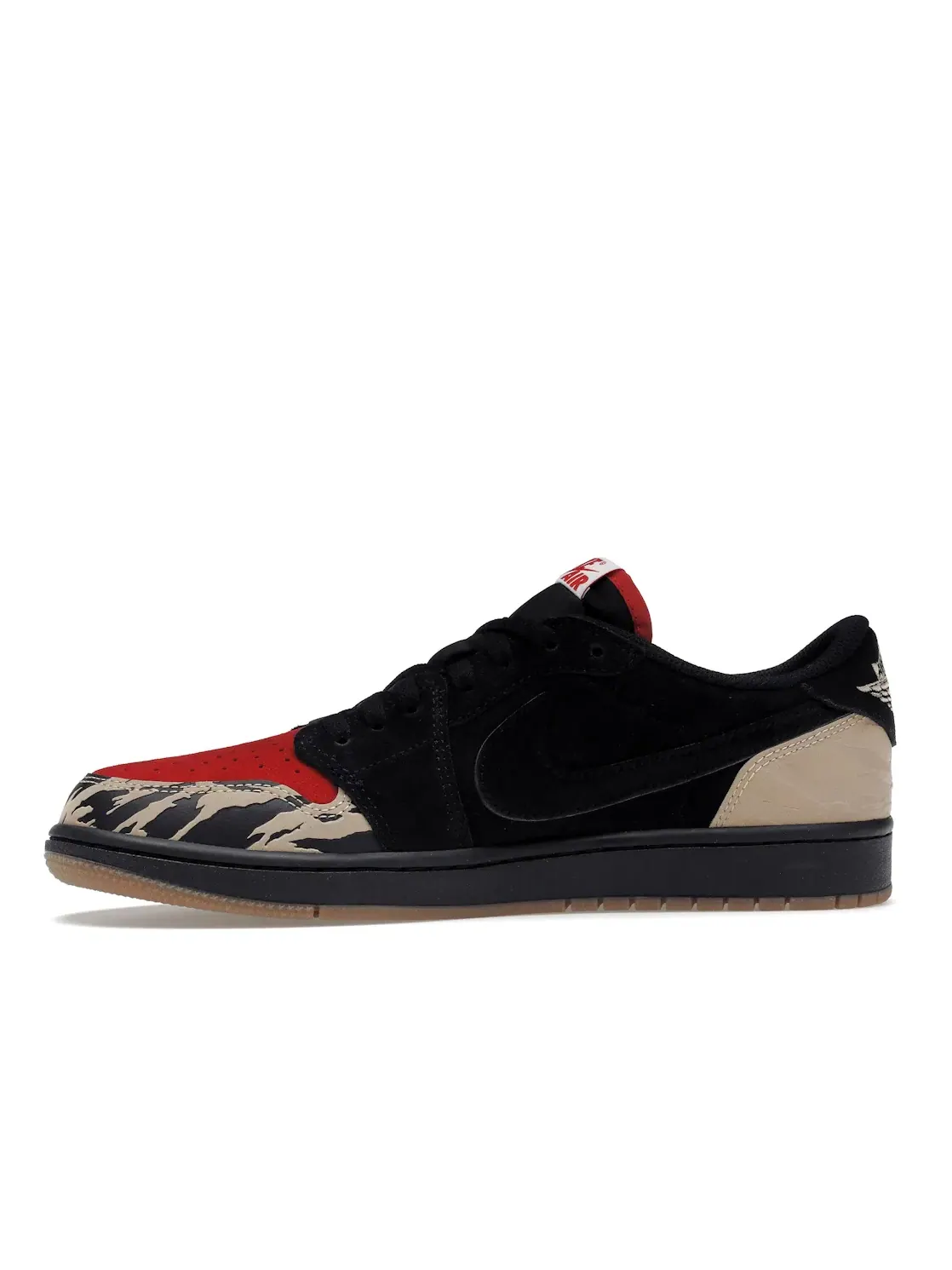 Мужские кроссовки Lifestyle с принтом Jordan 1 Retro Low OG SP SoleFly Jordan — изображение 3 из 4, черный/красный/бежевый