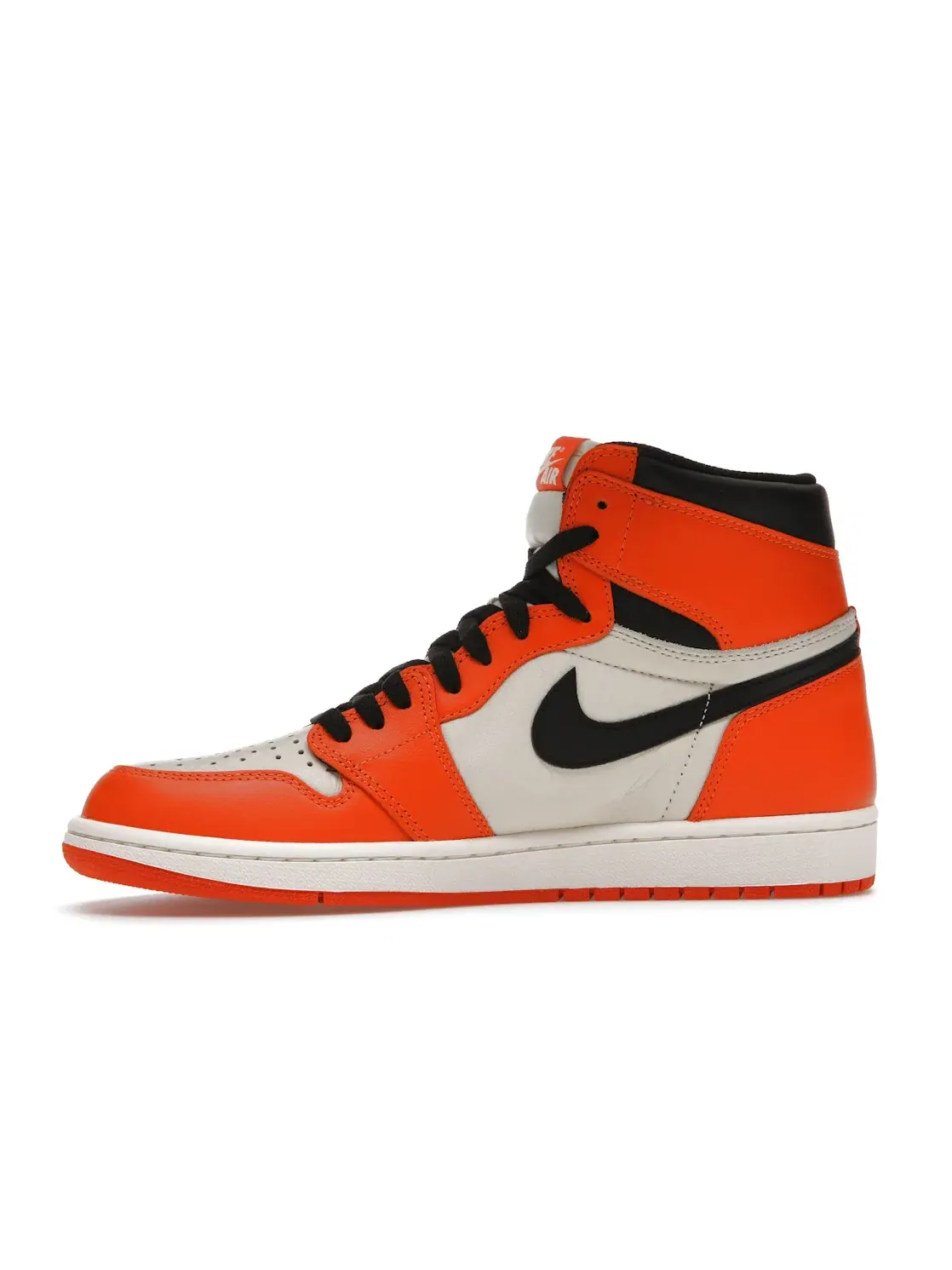 Мужские кроссовки Lifestyle с принтом Jordan 1 Retro — изображение 3 из 4, черный