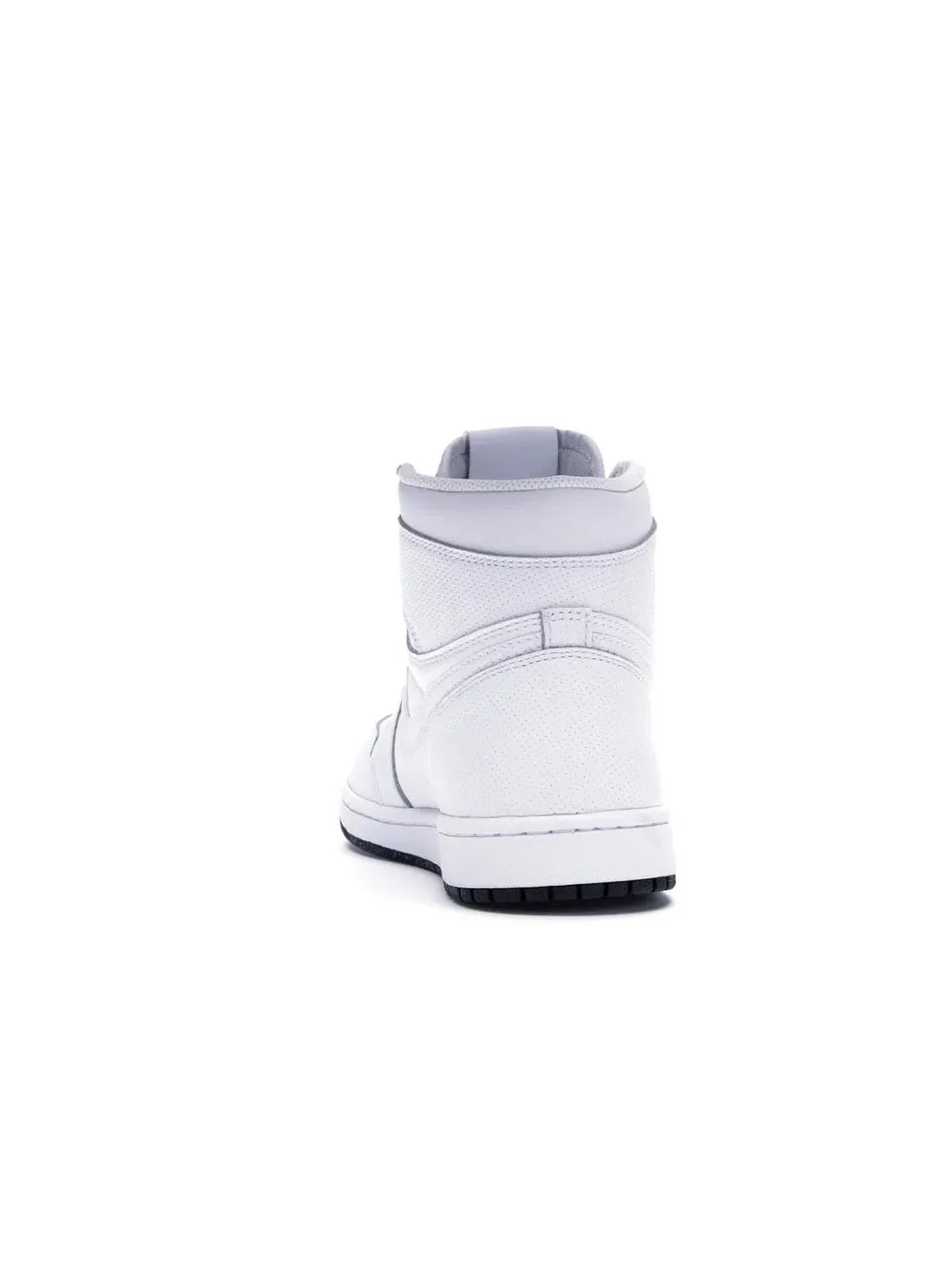 Мужские кроссовки с перфорированной кожей Jordan 1 Retro Jordan — изображение 4 из 4, белый/черный-белый