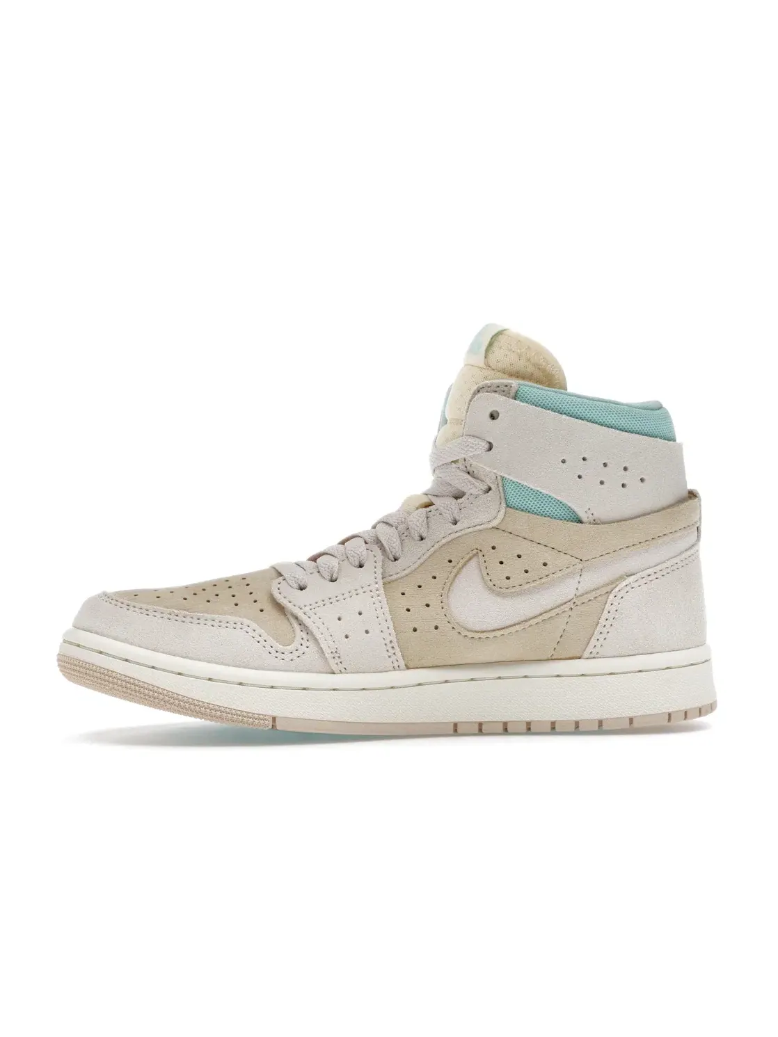 Женские кроссовки повседневные Jordan 1 Zoom CMFT 2 Jordan, Coconut Milk Light Dew Sail — изображение 3 из 4