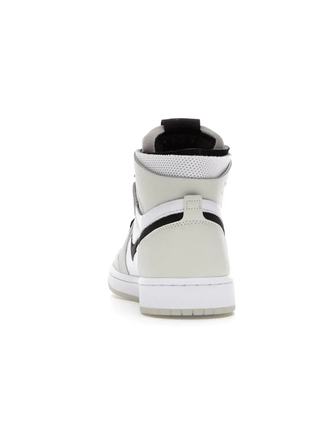 Женские кроссовки Lifestyle с амортизацией Zoom Air Jordan 1 High Zoom Air CMFT — изображение 4 из 4, белый-черный