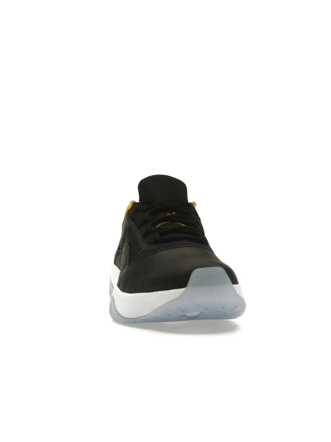 Мужские кроссовки Lifestyle Jordan 11 CMFT Low Jordan — изображение 2 из 4, черный//белый