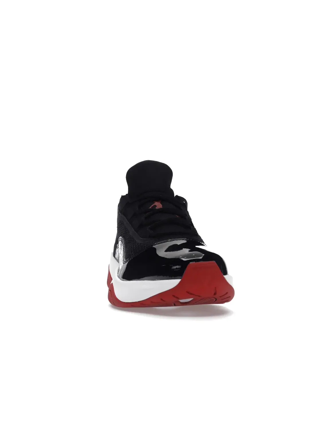 Мужские кроссовки Lifestyle с патентованной кожей Jordan 11 CMFT Low — изображение 2 из 4, черный/белый-красный