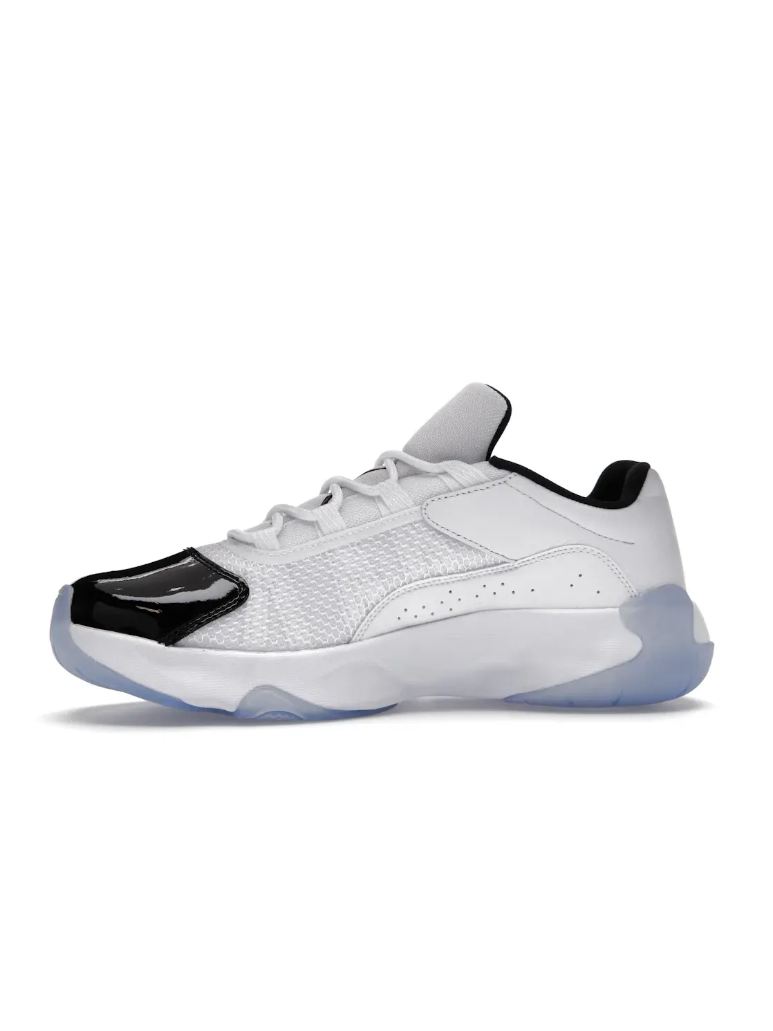 Мужские кроссовки Lifestyle с верхом из сетки Jordan 11 CMFT Low — изображение 3 из 4, белый/черный