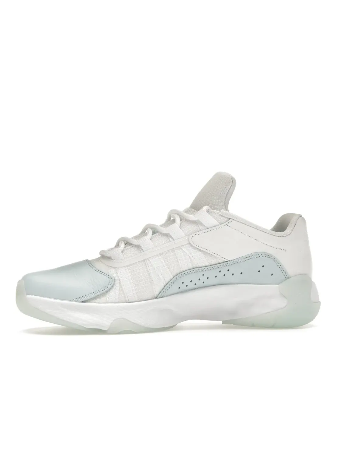 Женские кроссовки Lifestyle Jordan 11 CMFT Low Jordan — изображение 3 из 4, белый/белый/синий
