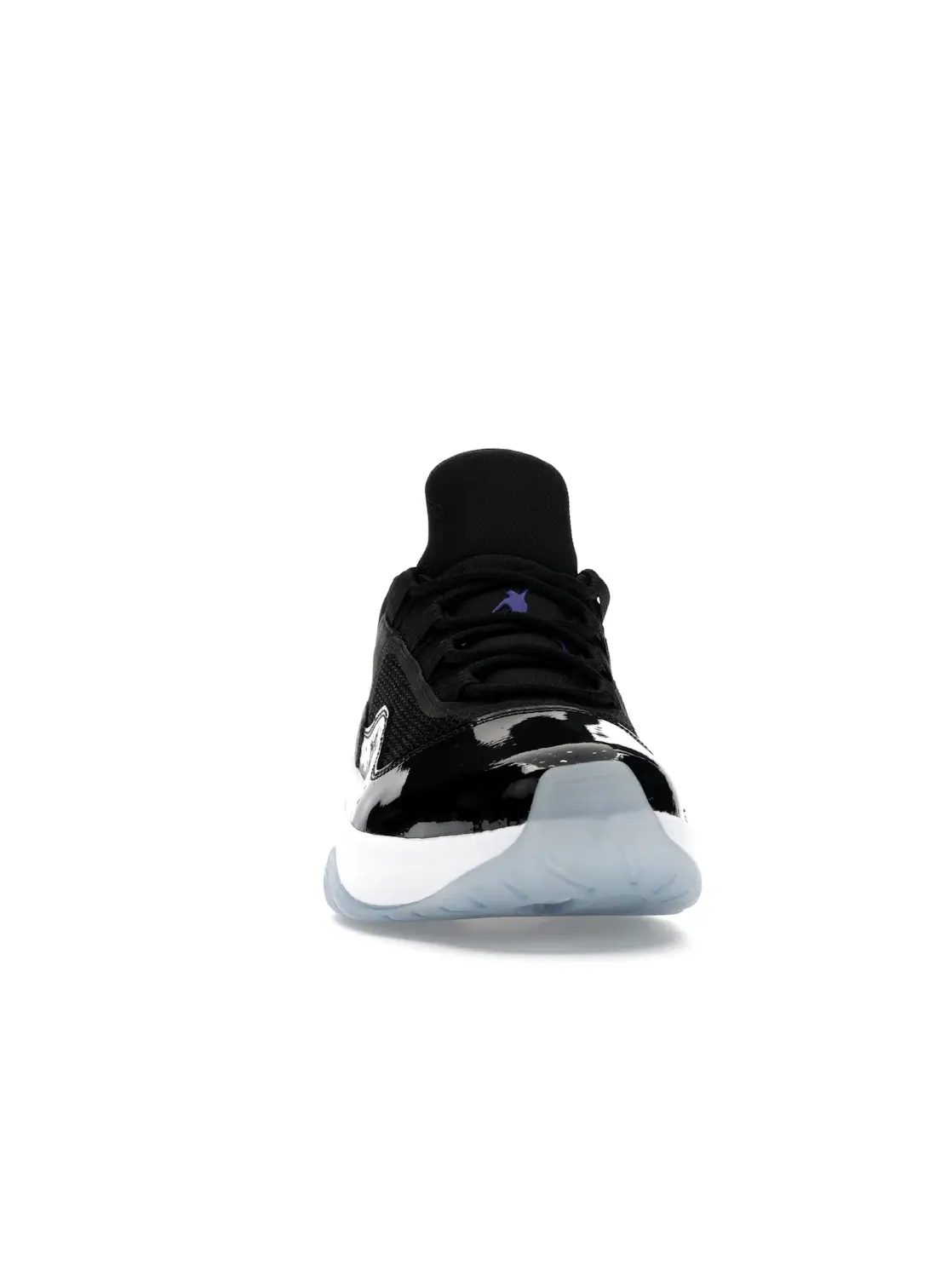 Мужские кроссовки с низким верхом Jordan 11 CMFT Low Space Jam Jordan — изображение 2 из 4, черный/белый