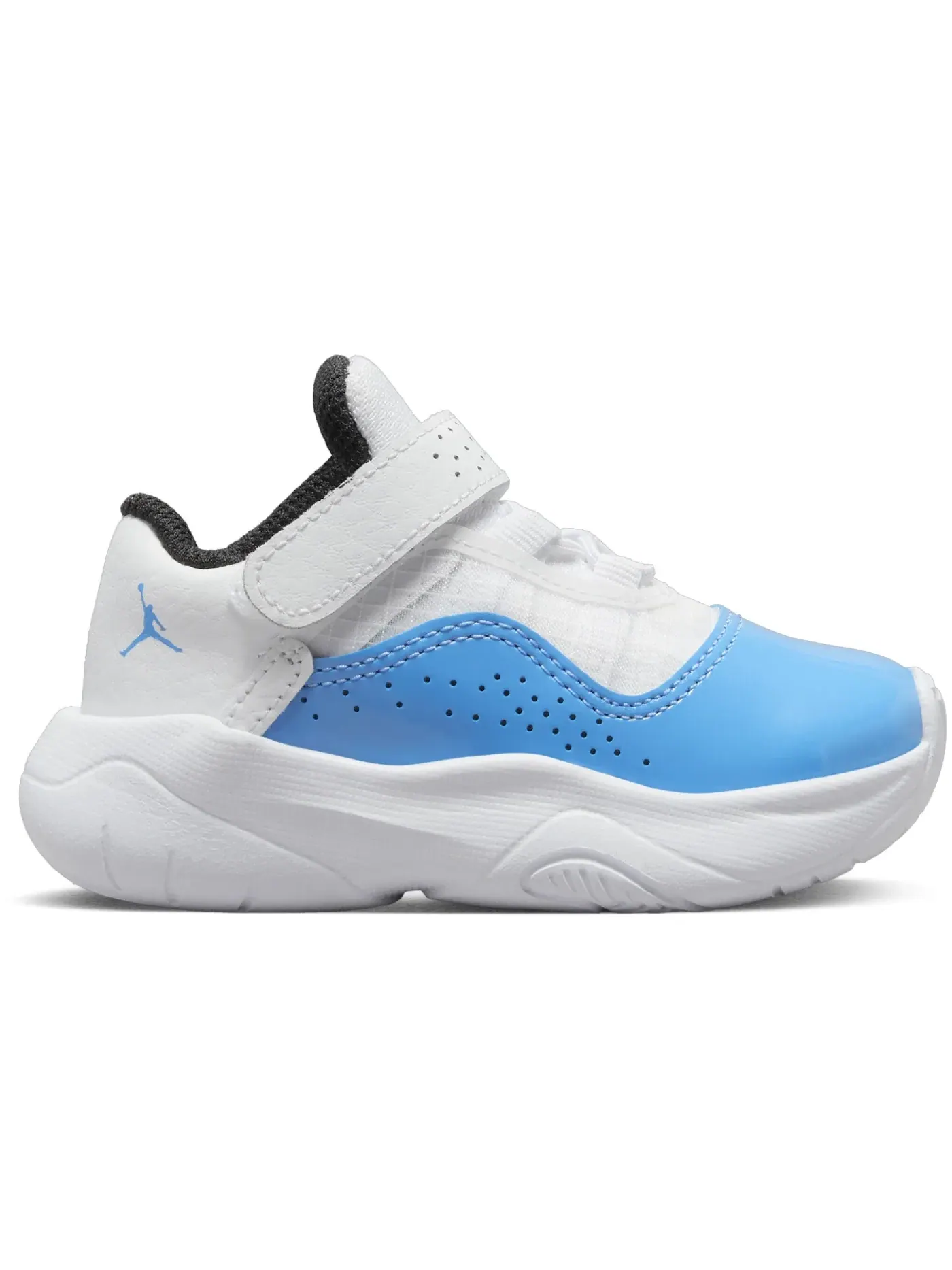 Детские кроссовки Lifestyle Jordan 11 CMFT Low Jordan — изображение 1 из 1, белый/черный/синий