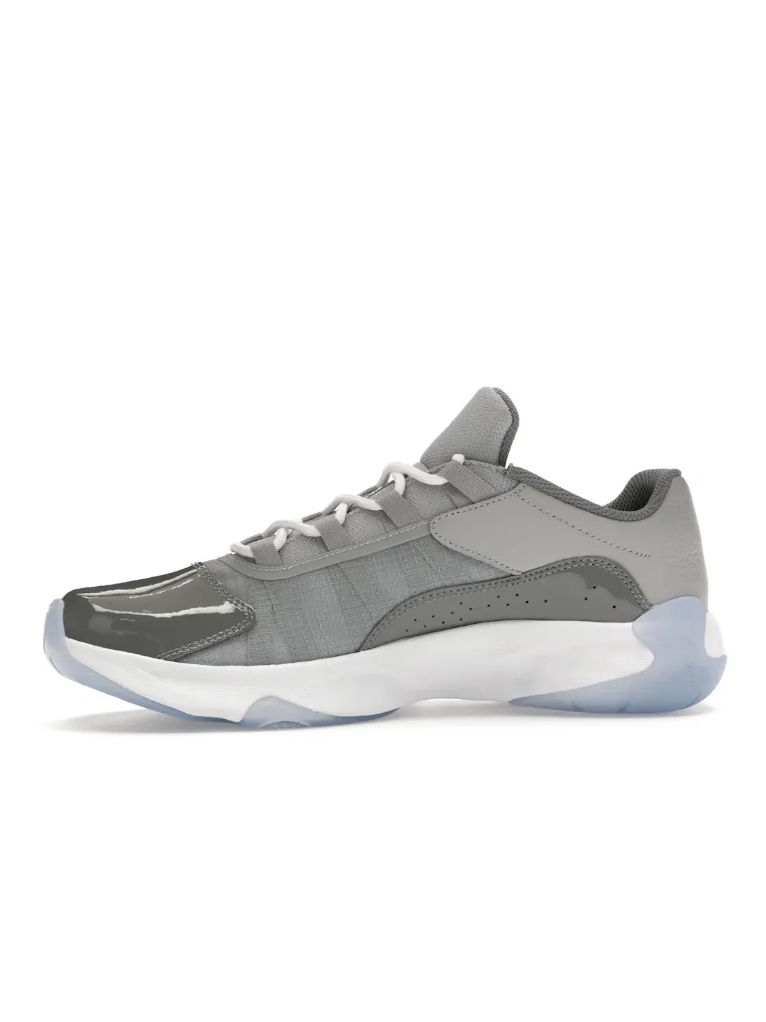 Мужские кроссовки Lifestyle Jordan 11 CMFT Low Jordan — изображение 3 из 4, серый/белый/серый