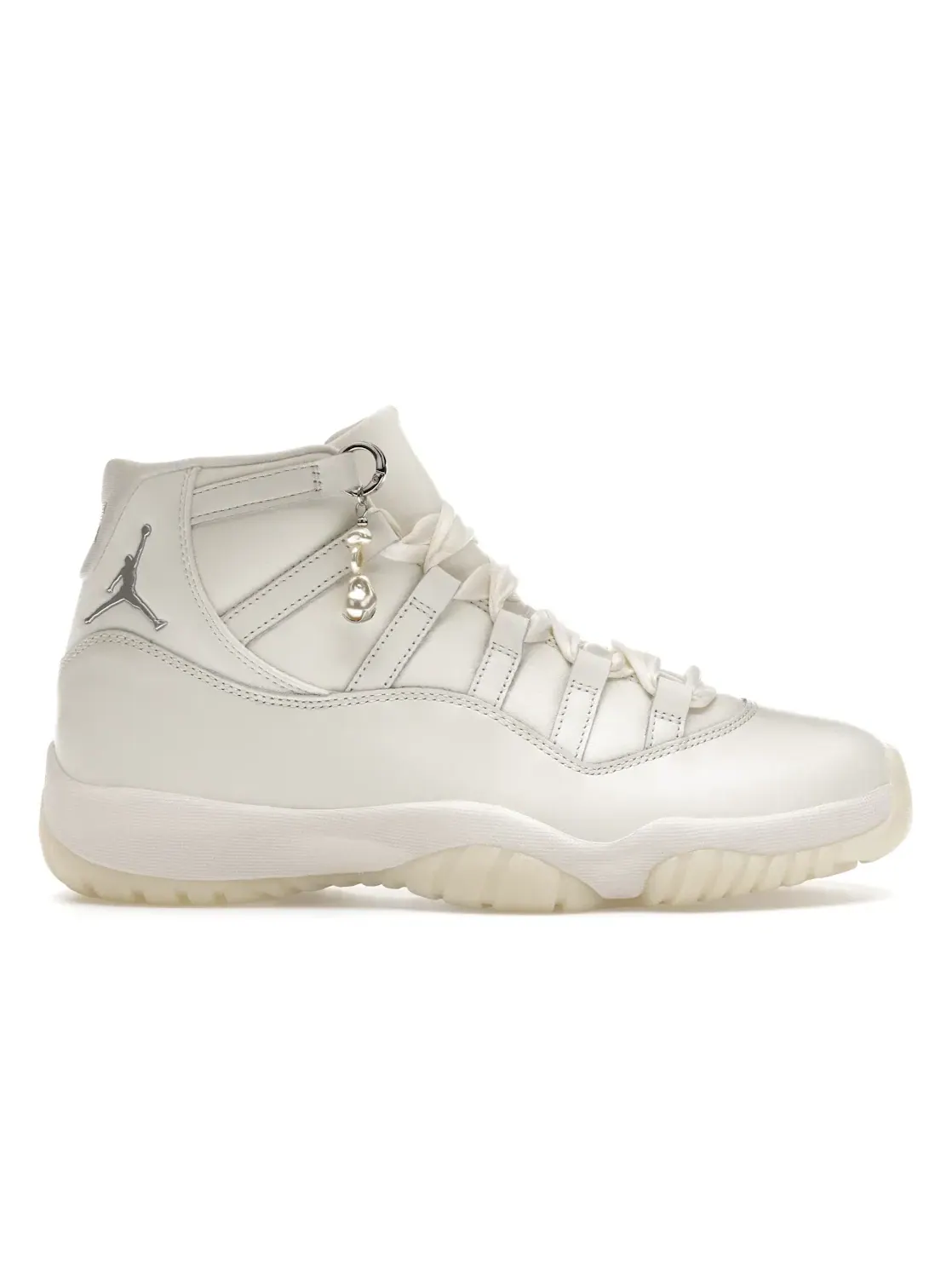 Женские кроссовки Lifestyle Джордан 11 Retro Pearl Jordan — изображение 1 из 4