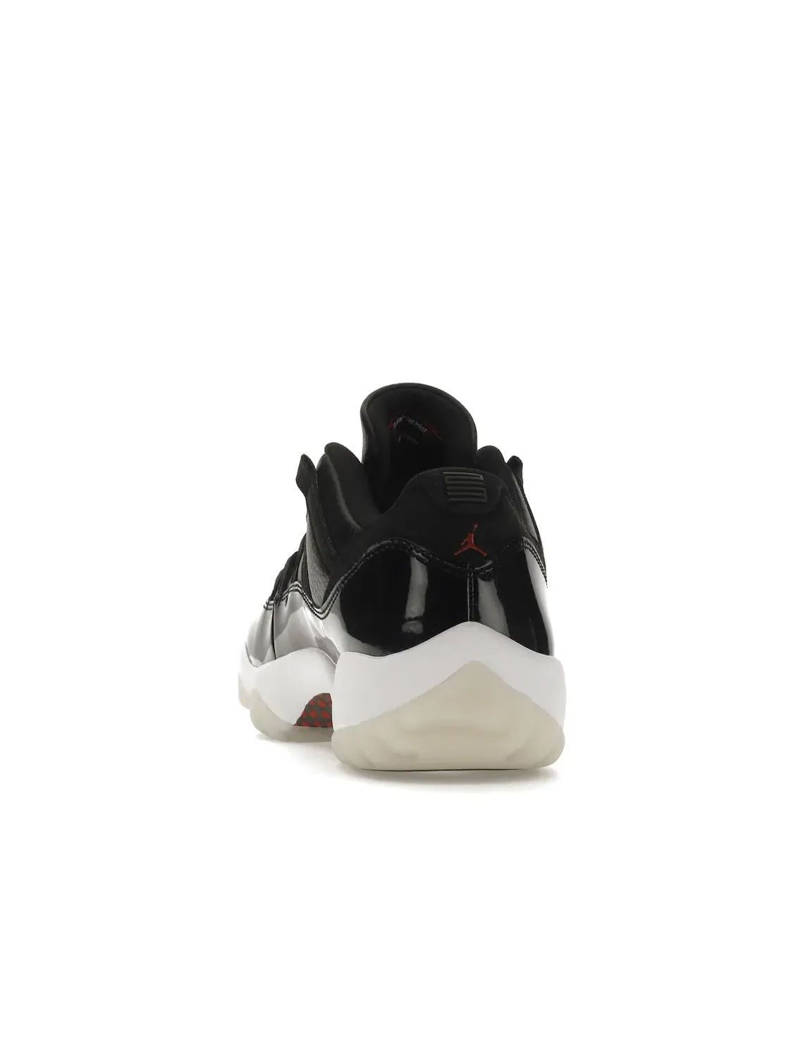Мужские кроссовки с патентованной кожей Jordan 11 Retro Low — изображение 4 из 4, черный/красный/белый