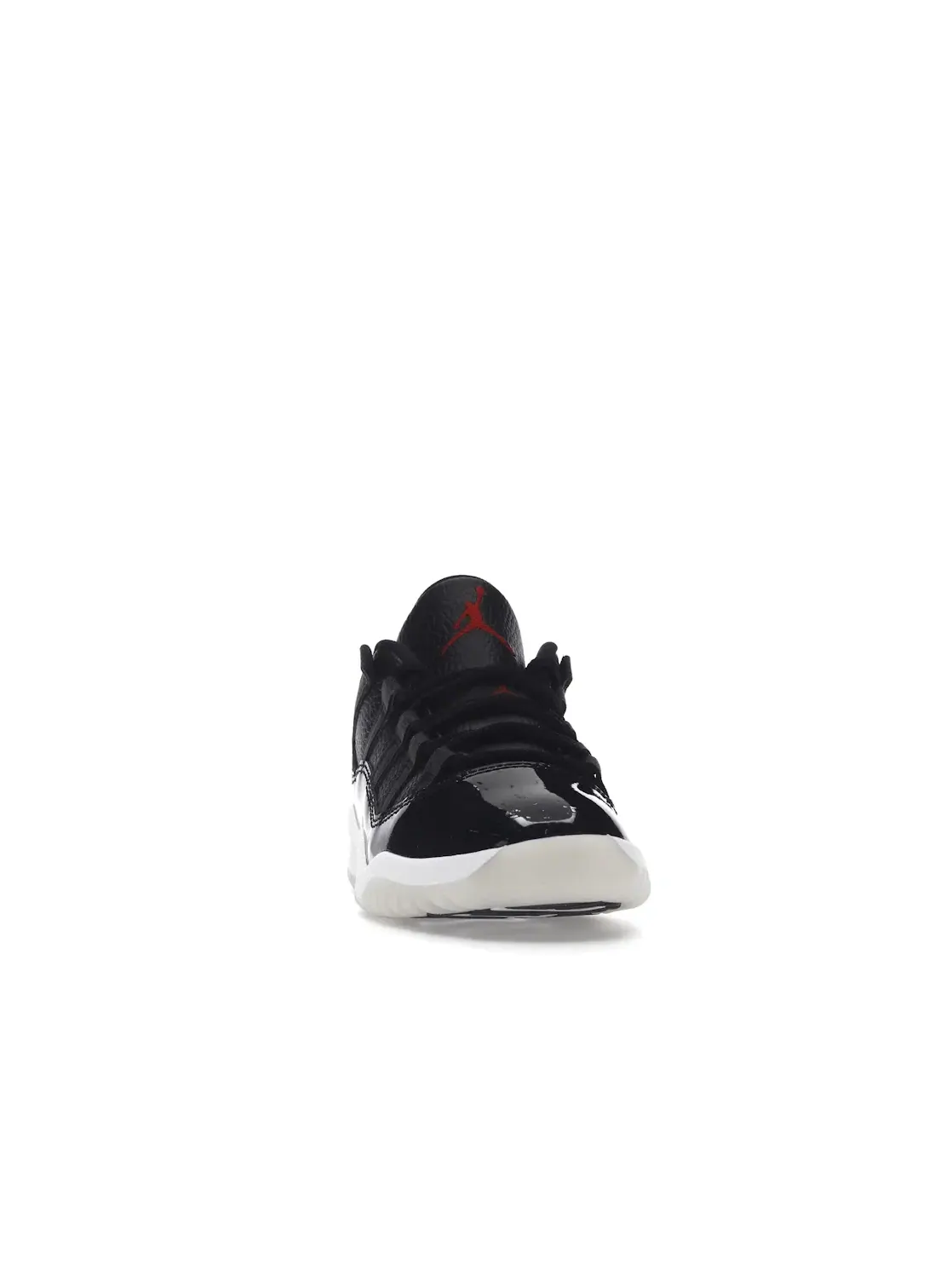 Детские кроссовки с высоким верхом Jordan 11 Retro Low: Jordan — изображение 2 из 4, черный/белый//красный