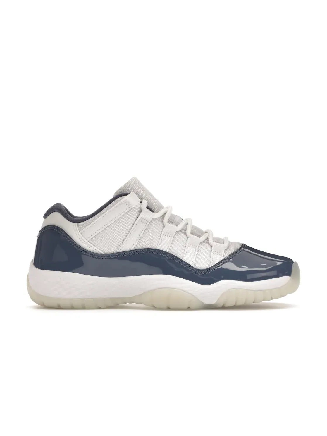 Детские кроссовки Lifestyle с низким верхом Jordan 11 Retro Low — изображение 1 из 4