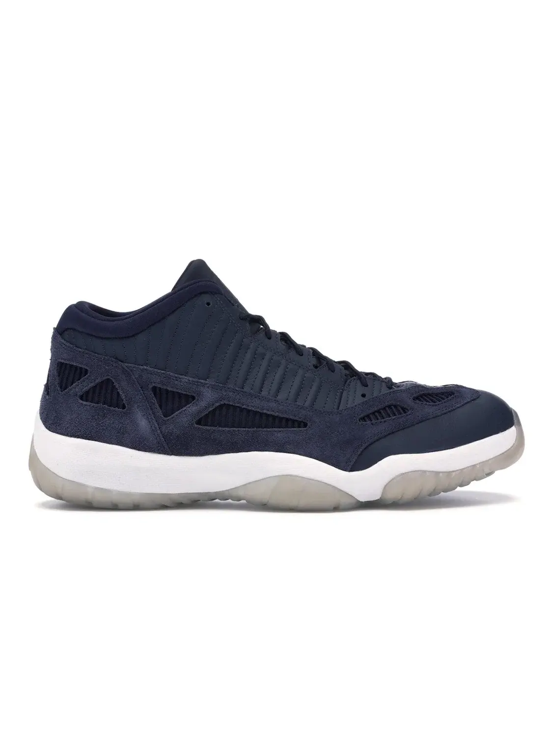 Мужские кроссовки с низким силуэтом Jordan 11 Retro Low IE Jordan — изображение 1 из 4, белый