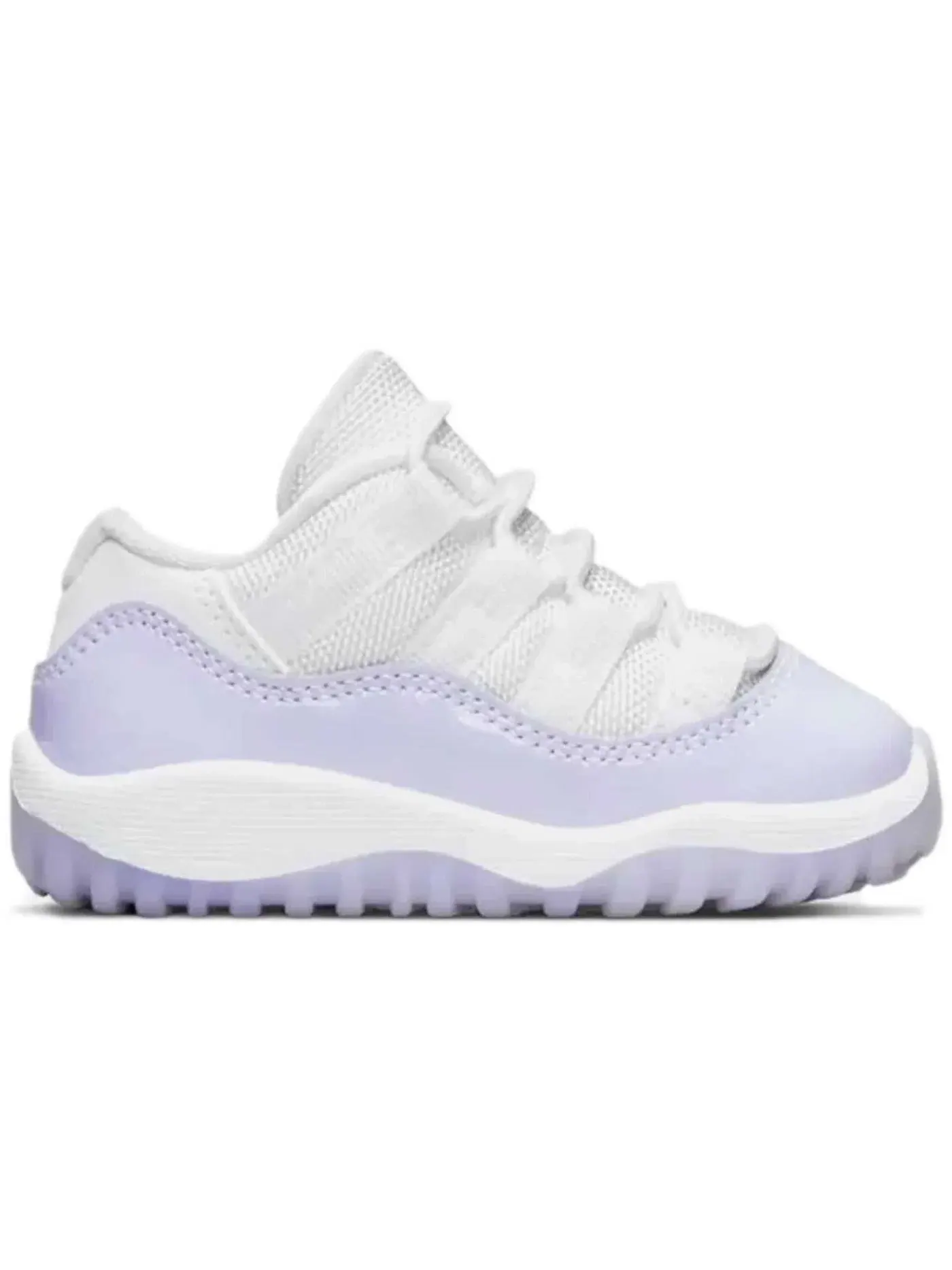 Детские кроссовки с низким верхом Jordan 11 Retro Low Pure Violet Jordan — изображение 1 из 1, белый/фиолетовый/белый