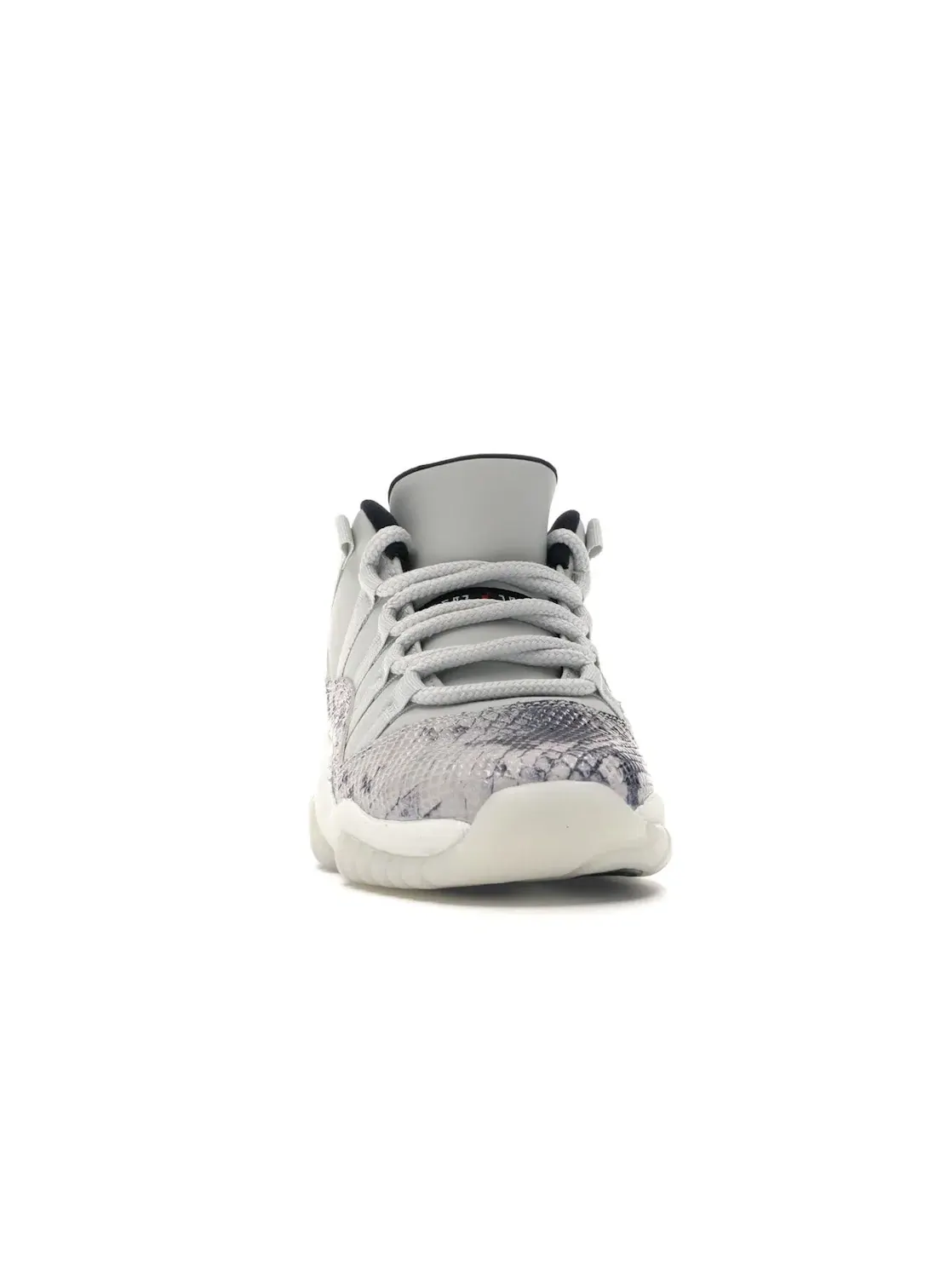 Детские кроссовки Lifestyle с низким верхом Jordan 11 Retro Low Jordan — изображение 2 из 4