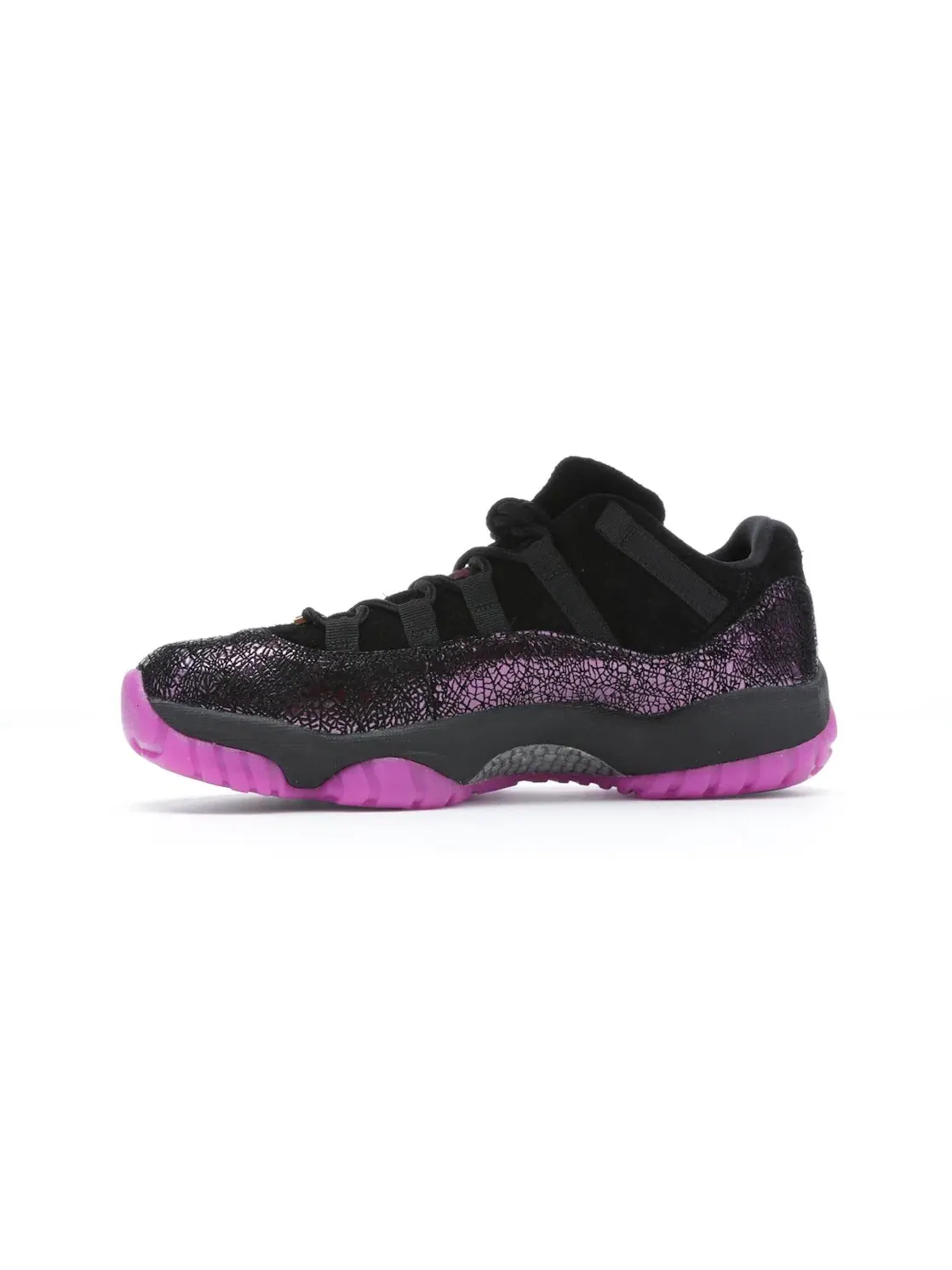 Женские кроссовки с принтом Jordan 11 Retro Low — изображение 3 из 4, черный черный