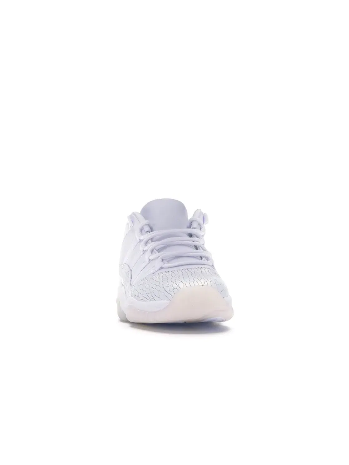 Детские кроссовки с низким верхом Jordan 11 Retro Low Heiress Pure Platinum Jordan — изображение 2 из 4