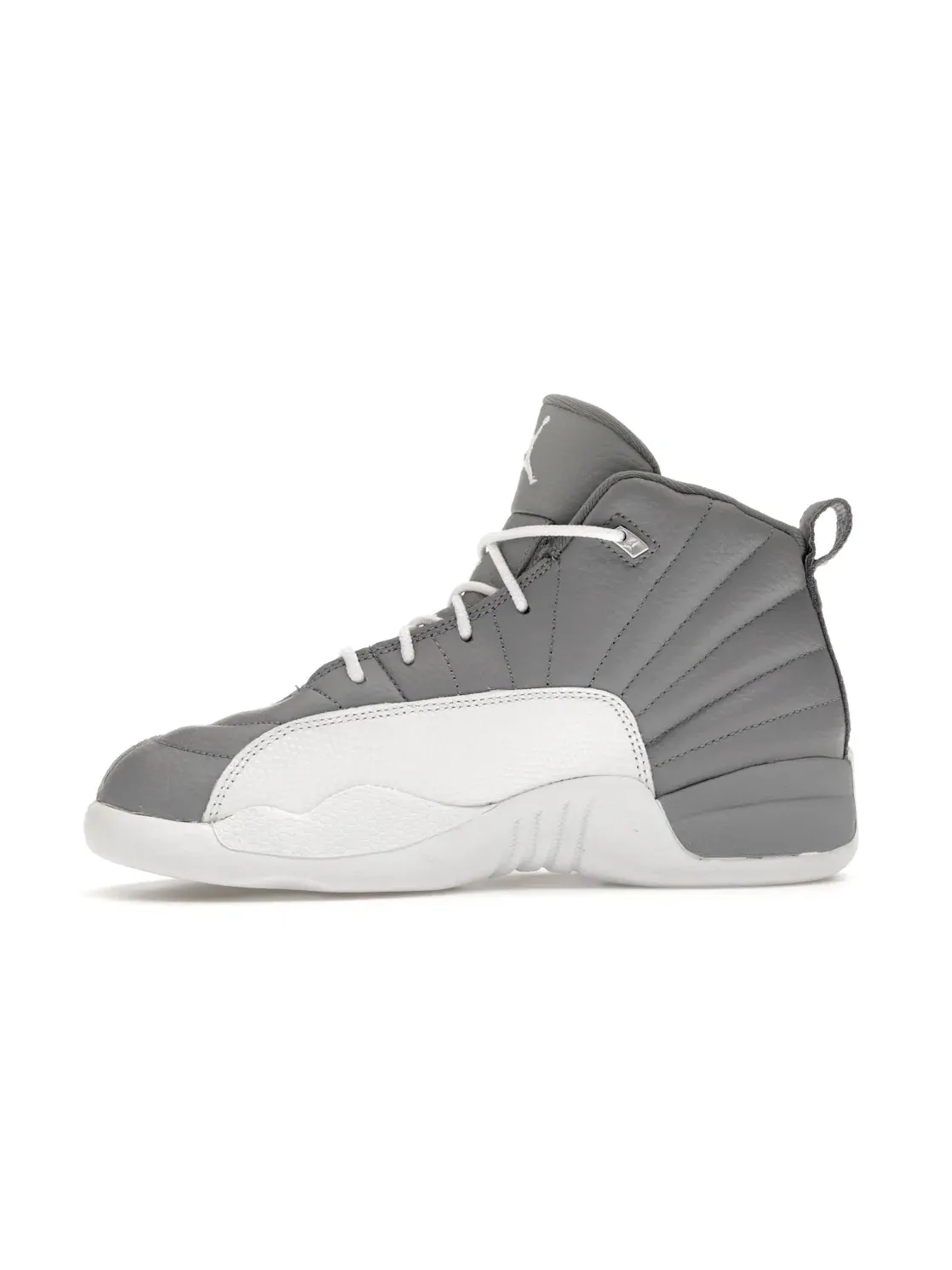 Детские кроссовки с замшевой отделкой Jordan 12 Retro — изображение 3 из 4, белый/серый