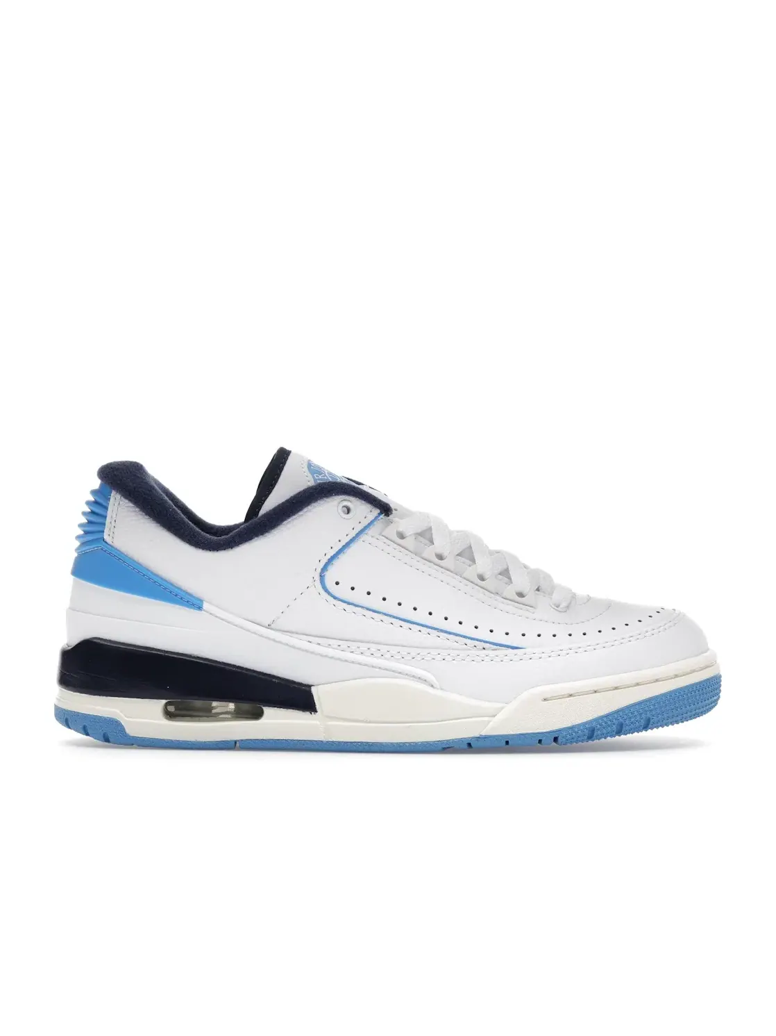 Детские кроссовки Lifestyle Jordan 2/3 Jordan — изображение 1 из 4, белый/синий/темно-синий