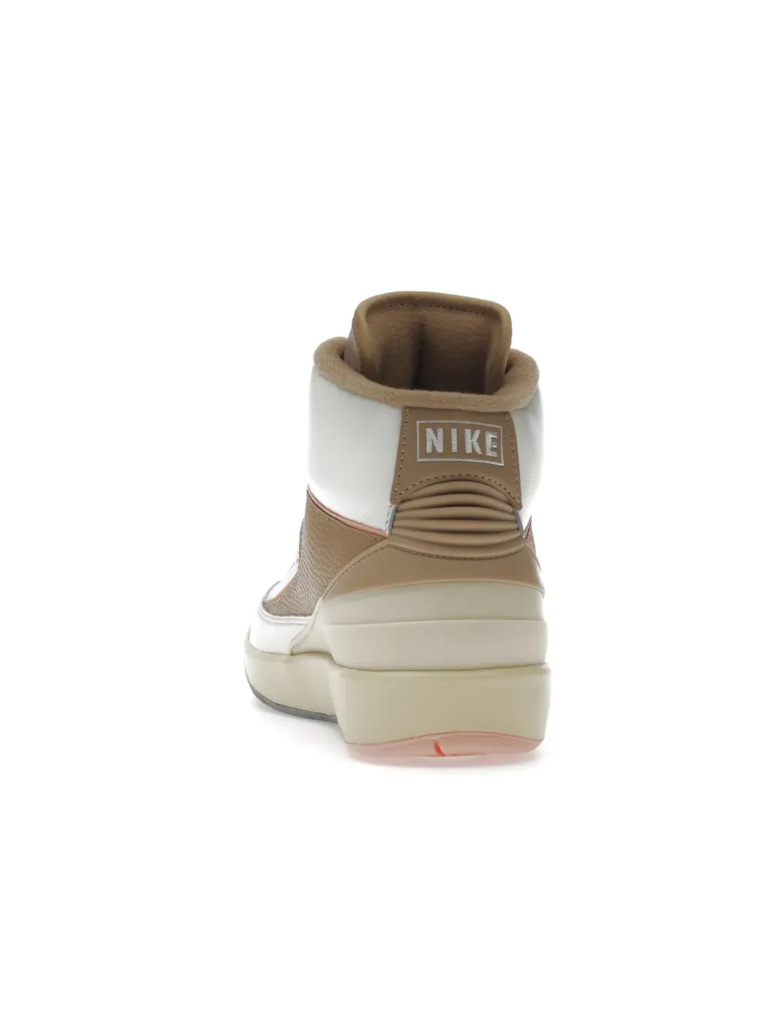 Женские кроссовки с кожаным верхом Jordan 2 Retro Craft Sunset Haze Jordan — изображение 4 из 4, светлый серый