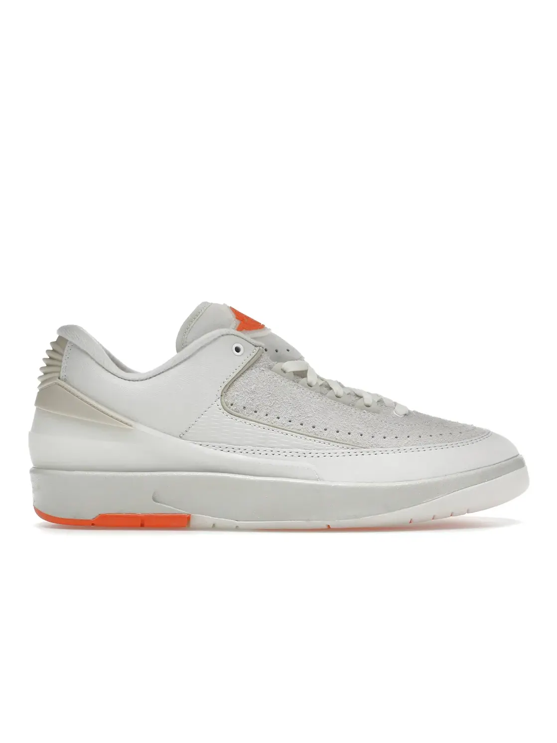 Мужские кроссовки Lifestyle Jordan 2 Retro Low Shelflife Jordan — изображение 1 из 4, белый/-светлый-яркий