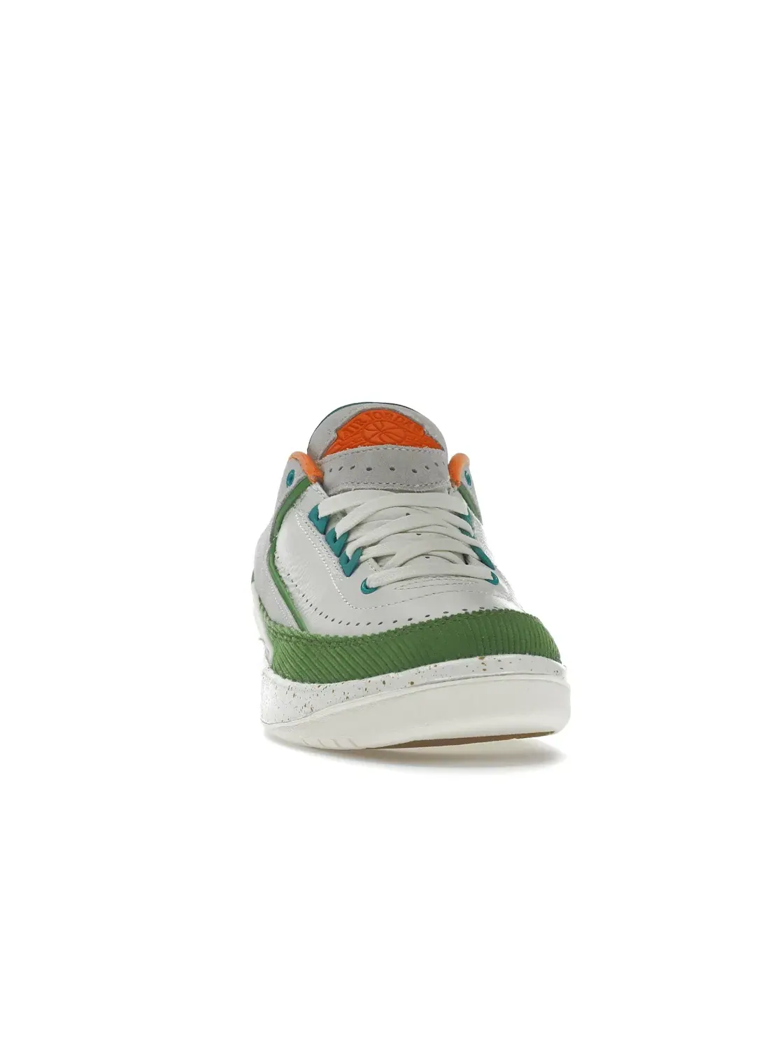 Женские кроссовки Lifestyle с низким профилем Jordan 2 Retro Low — изображение 2 из 4, оранжевый