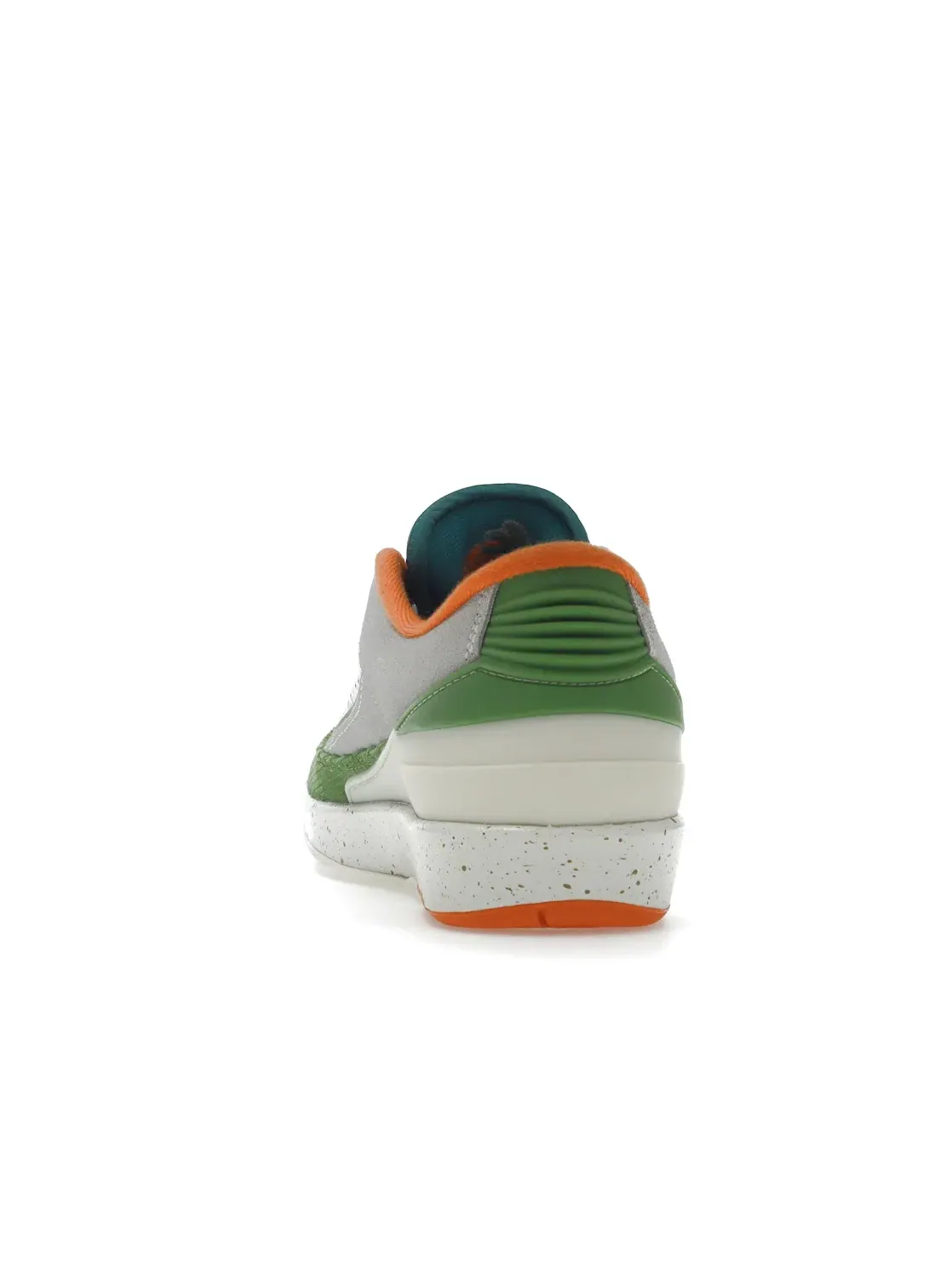 Женские кроссовки Lifestyle с низким профилем Jordan 2 Retro Low — изображение 4 из 4, оранжевый