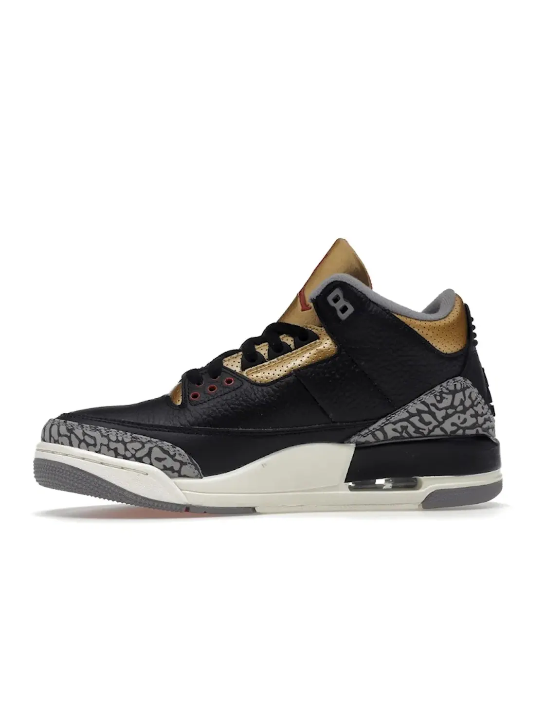 Женские кроссовки Lifestyle с принтом Jordan 3 Retro Jordan — изображение 3 из 4