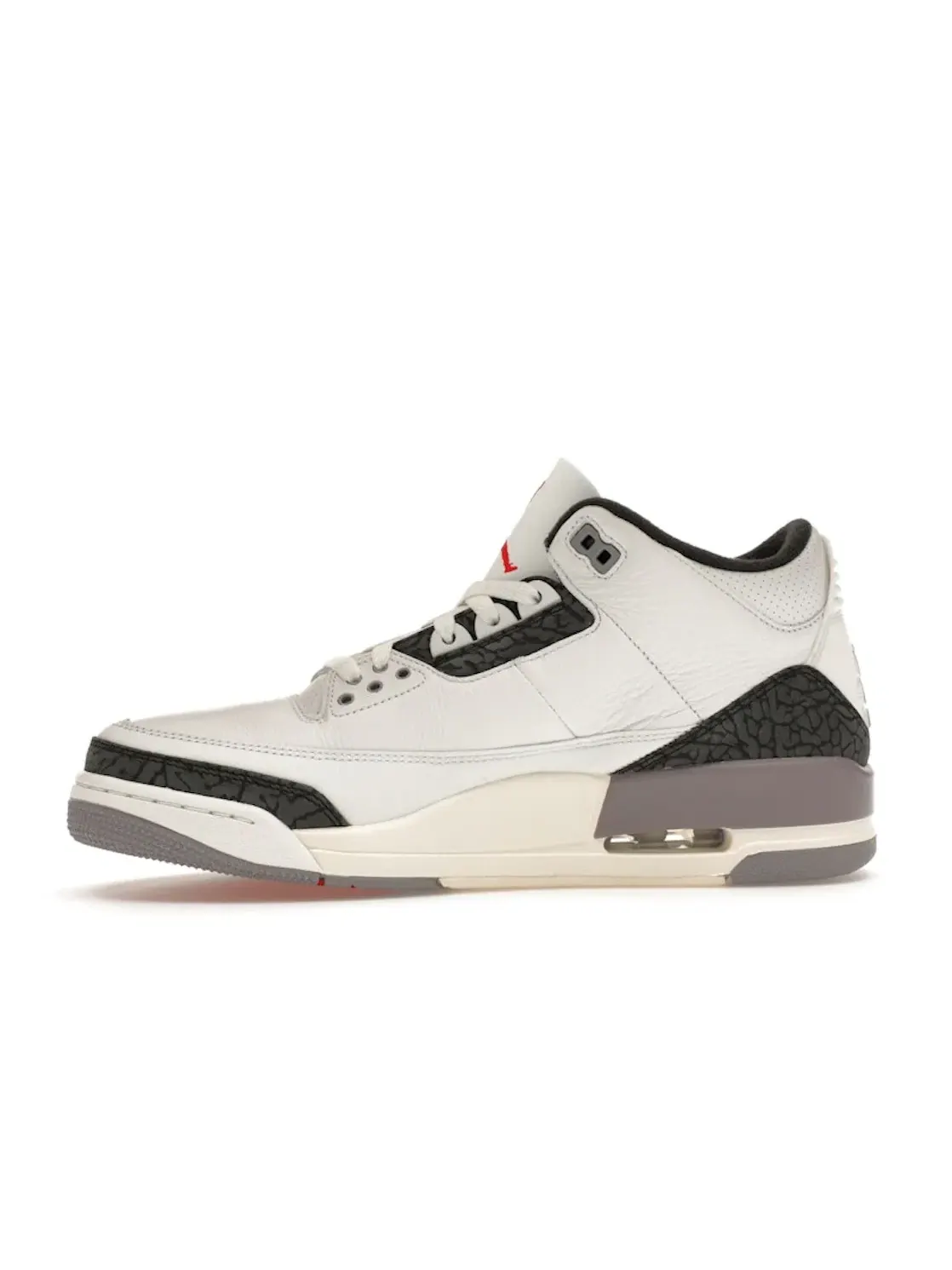 Мужские кроссовки Lifestyle с принтом Jordan 3 Retro — изображение 3 из 4