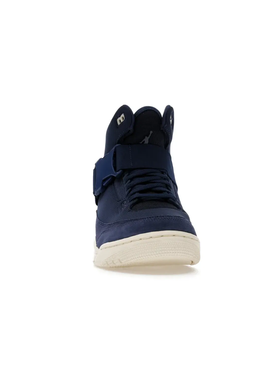 Женские кроссовки для повседневной носки Jordan 3 Retro Explorer XX Jordan — изображение 2 из 4
