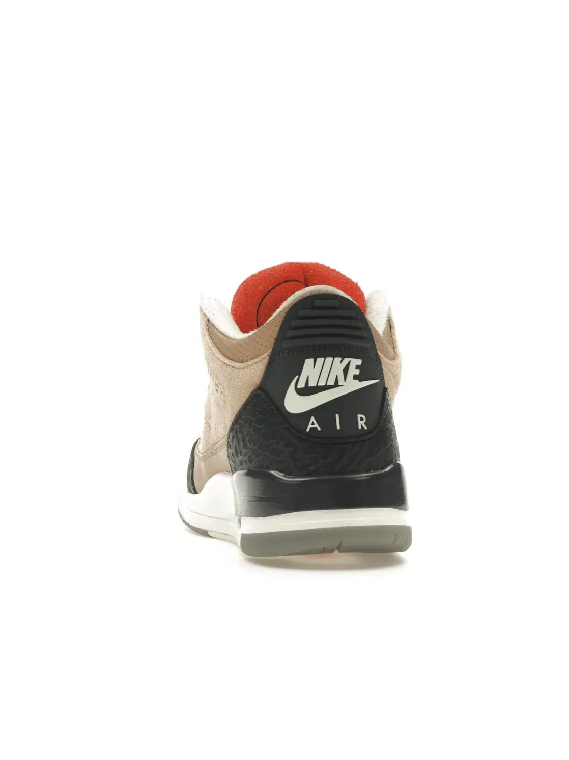 Мужские кроссовки Lifestyle с верхом из замши Jordan 3 Retro JTH Bio Beige Jordan — изображение 4 из 4