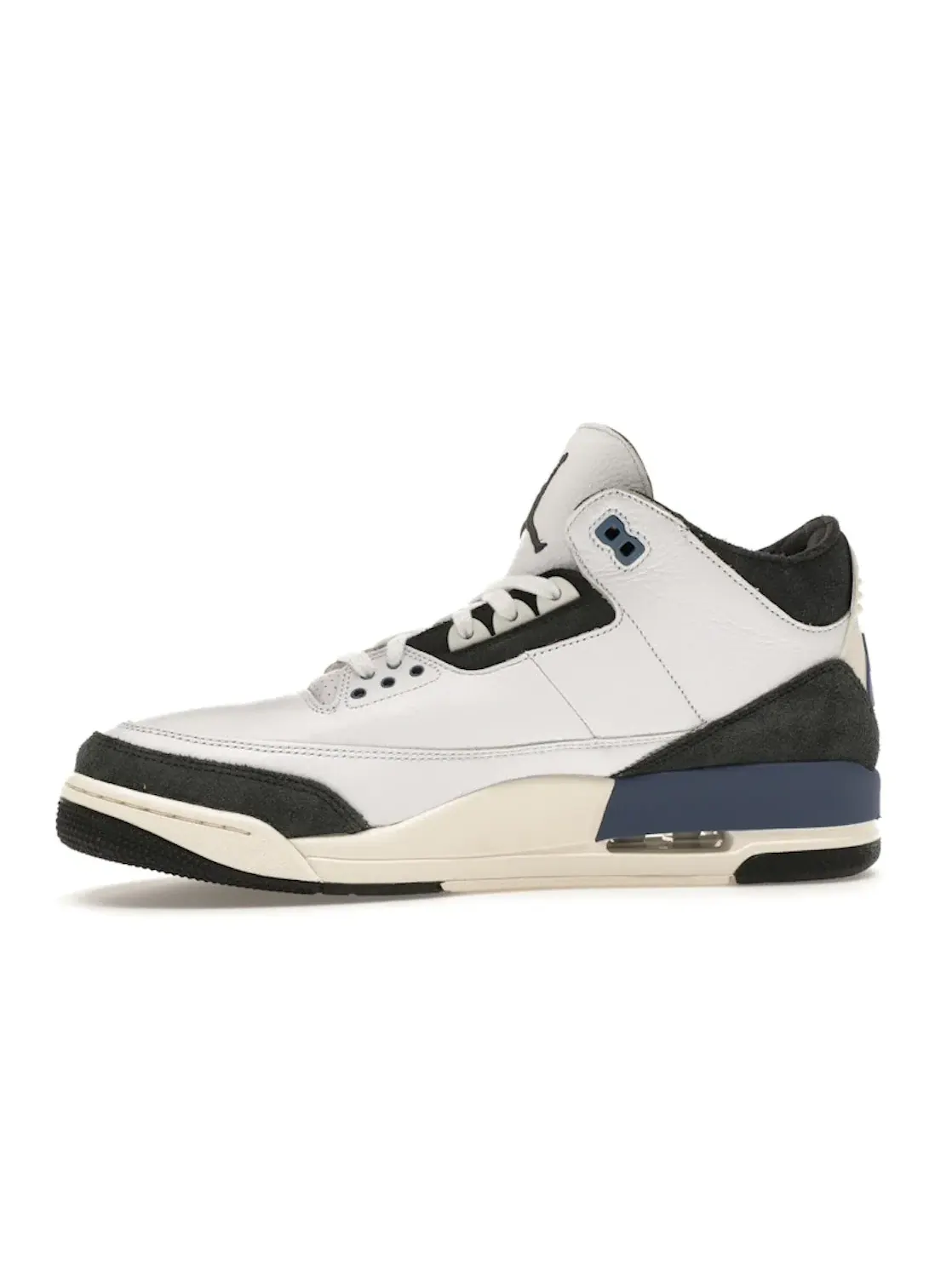 Мужские кроссовки с замшевыми вставками Jordan 3 Retro OG SP A Ma Maniére — изображение 3 из 4, белый/синий