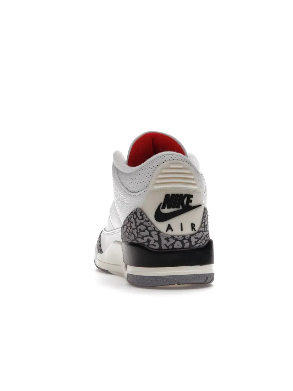 Мужские кроссовки Lifestyle с ретро-дизайном Jordan 3 Retro — изображение 4 из 4