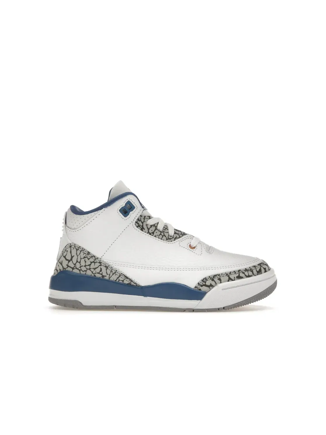 Детские кроссовки для мальчиков высокие с принтом Jordan 3 Retro Jordan — изображение 1 из 4