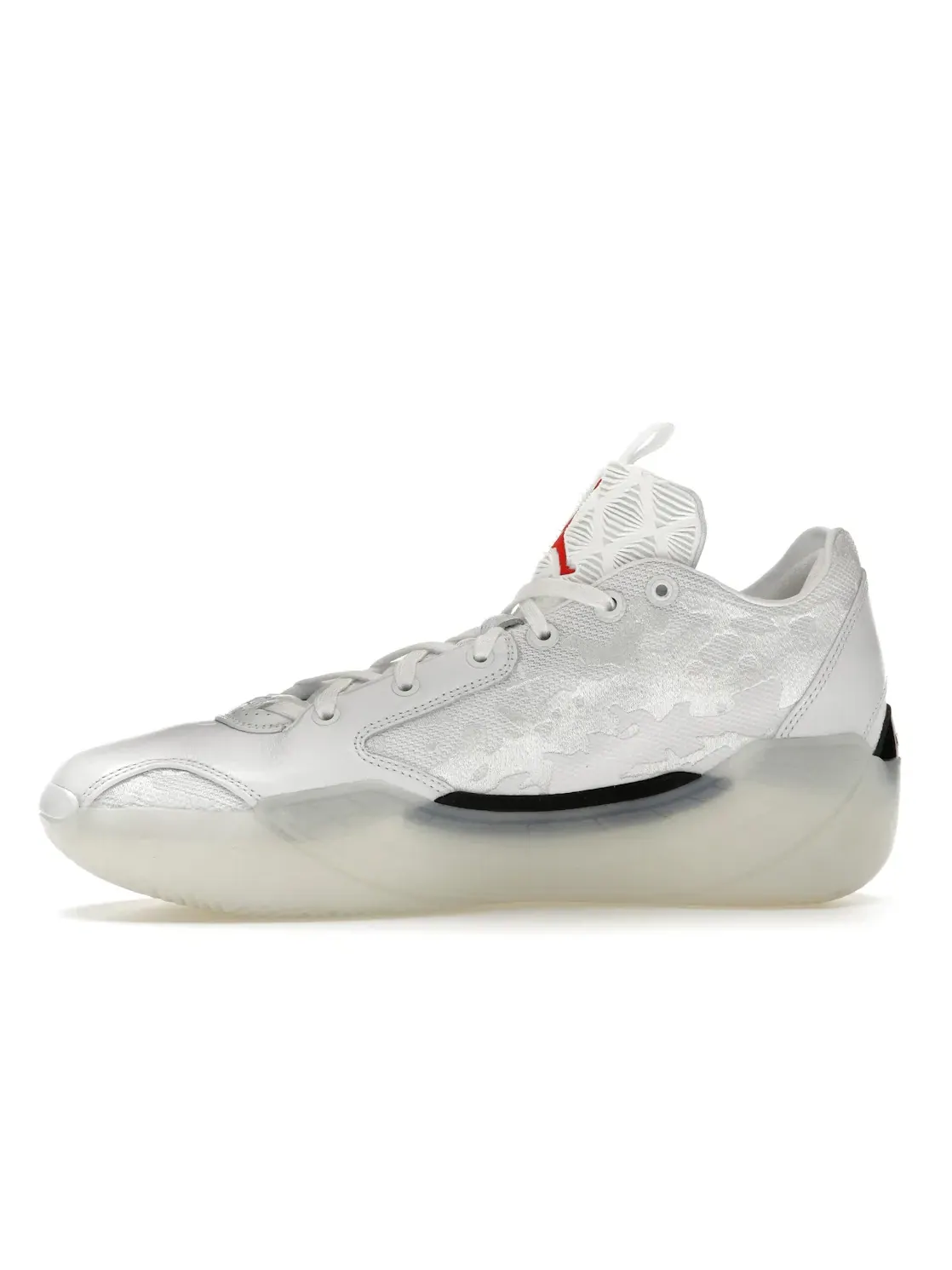 Мужские баскетбольные кроссовки с камуфляжным верхом Jordan 39 Sol Jordan — изображение 3 из 4, белый/красный/черный