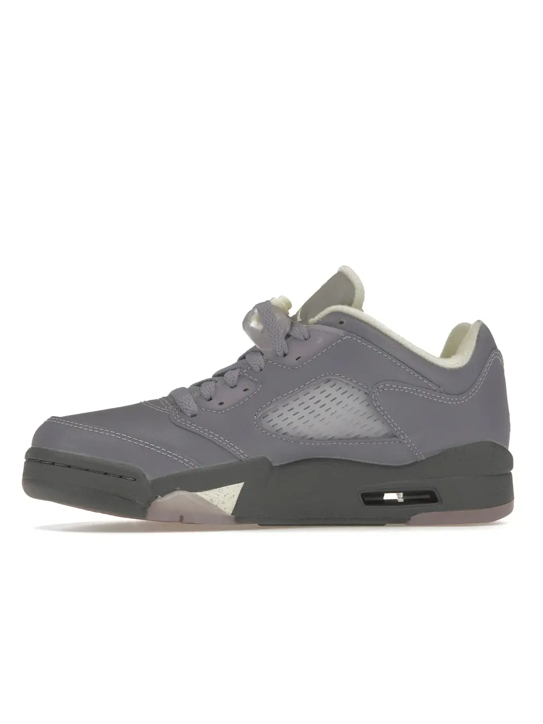 Женские кроссовки Lifestyle с отражающим верхом Jordan 5 Retro Low Indigo Haze — изображение 3 из 4