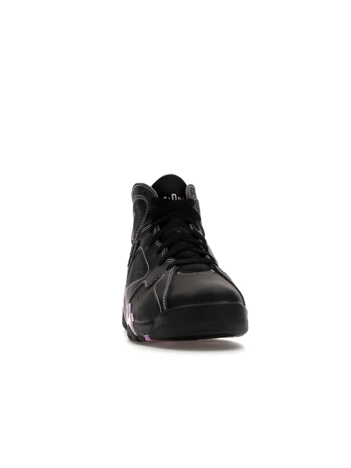 Детские кроссовки высокие с контрастной строчкой Jordan 7 Retro Jordan — изображение 2 из 4, черный